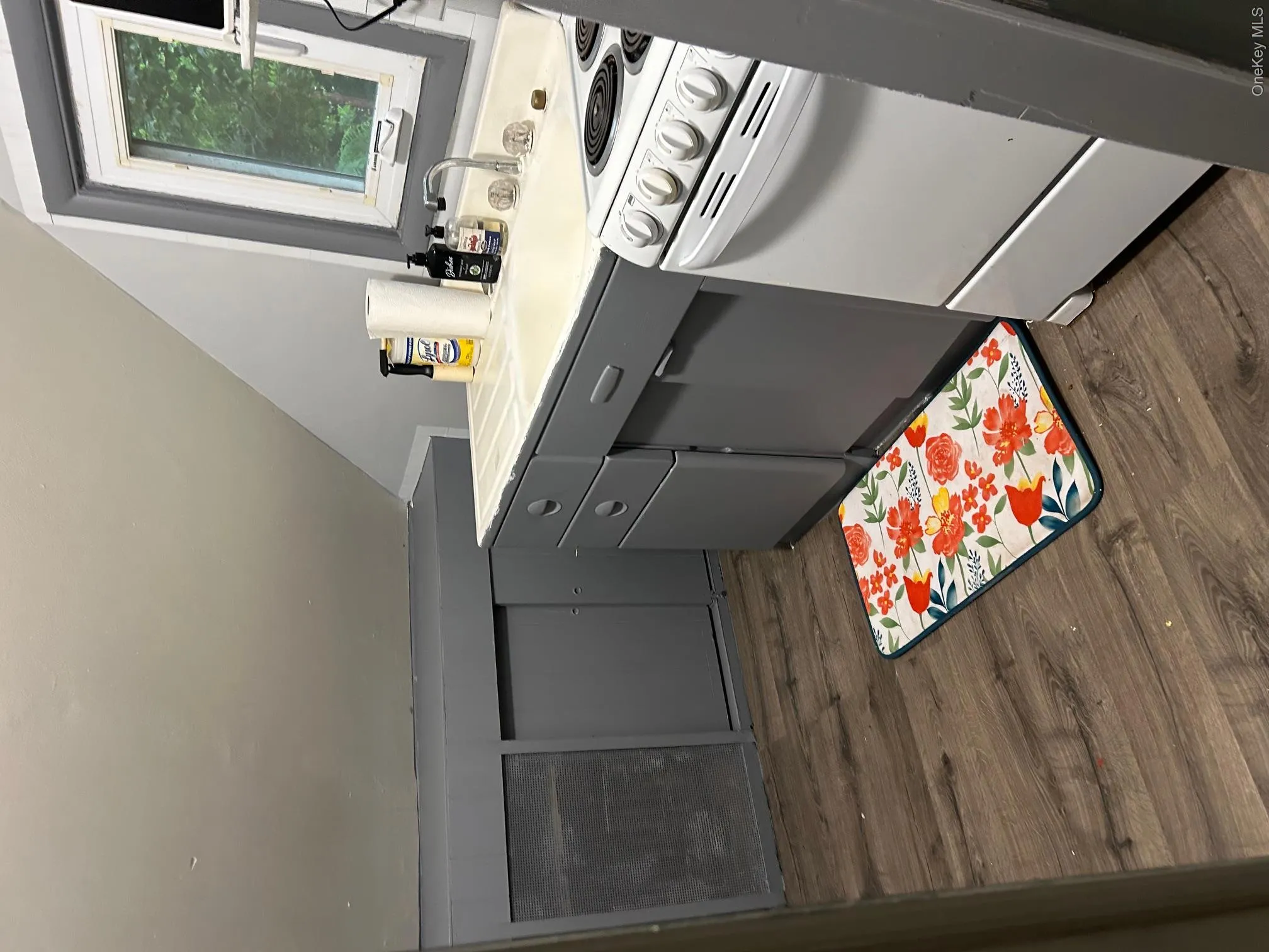 31 Brightwaters Drive, Brookhaven, NY, 1 Bedroom Bedrooms, 4 Rooms Rooms,1 BathroomBathrooms,Residential Lease,For Rent,Brightwaters,0,1024719 31 Brightwaters Drive, Brookhaven, NY, 1 Bedroom Bedrooms, 4 Rooms Rooms,1 BathroomBathrooms,Residential Lease,For Rent,Brightwaters,0,1024719