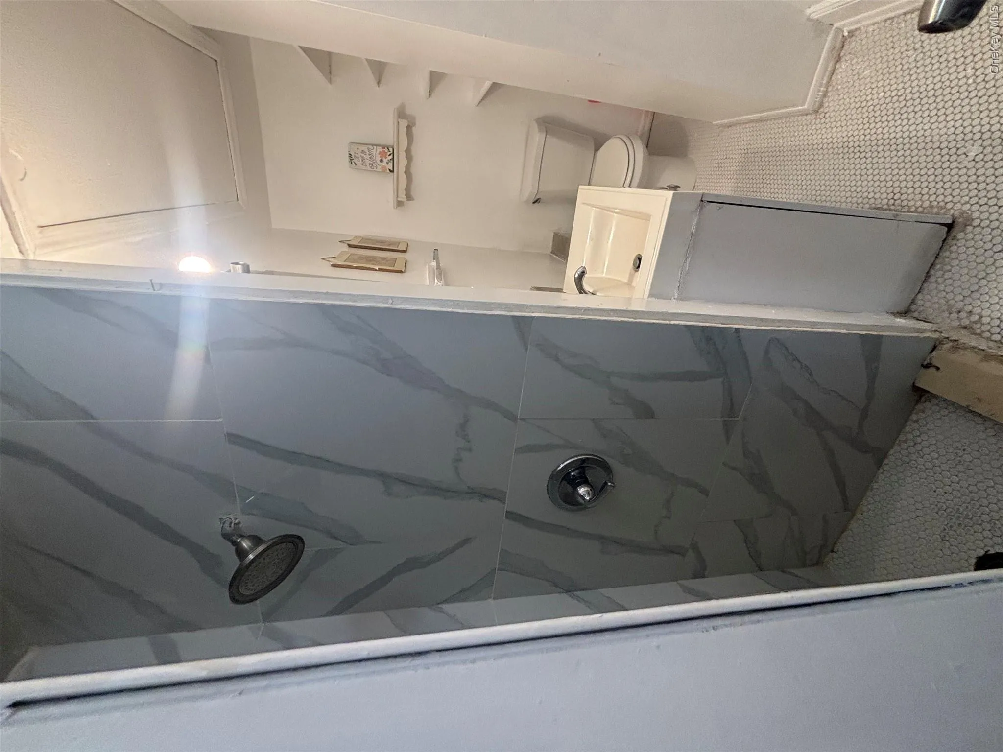 2426 Grand Avenue, Hempstead, NY, 1 Bedroom Bedrooms, 3 Rooms Rooms,1 BathroomBathrooms,Residential Lease,For Rent,Grand,0,1024720 2426 Grand Avenue, Hempstead, NY, 1 Bedroom Bedrooms, 3 Rooms Rooms,1 BathroomBathrooms,Residential Lease,For Rent,Grand,0,1024720