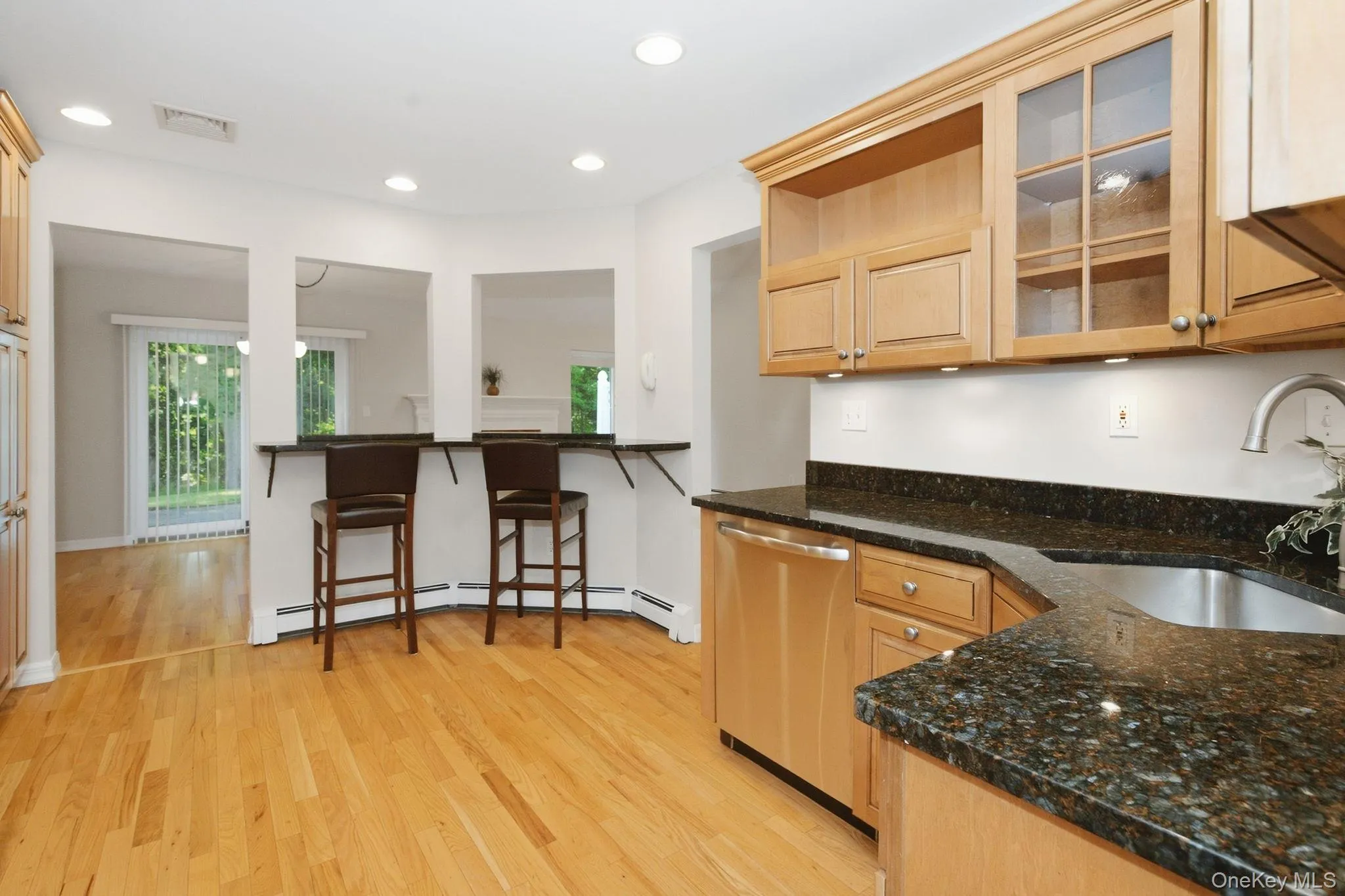 Kitchen layout keeps prep, cooking and storage areas conveniently within reach. Kitchen layout keeps prep, cooking and storage areas conveniently within reach.
