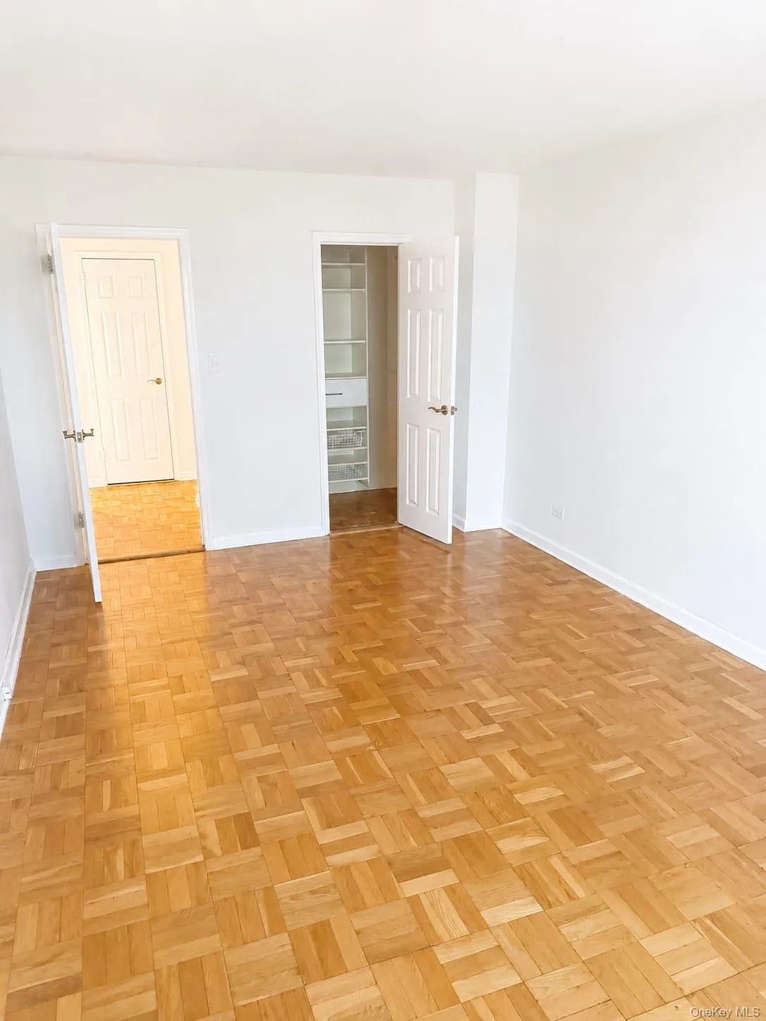4525 Henry Hudson Parkway, New York, NY, 2 Bedrooms Bedrooms, 4 Rooms Rooms,1 BathroomBathrooms,Residential Lease,For Rent,Henry Hudson,0,1024725 4525 Henry Hudson Parkway, New York, NY, 2 Bedrooms Bedrooms, 4 Rooms Rooms,1 BathroomBathrooms,Residential Lease,For Rent,Henry Hudson,0,1024725