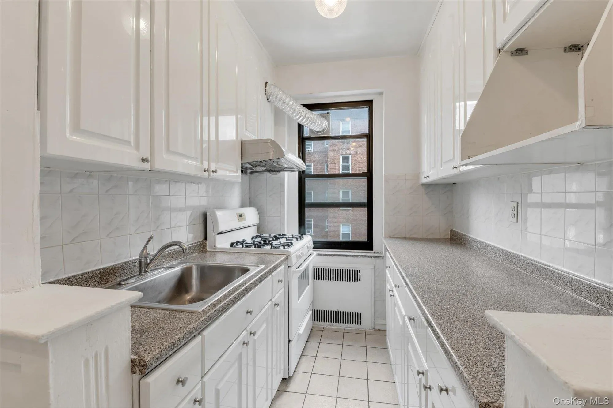 96-11 65 Road, New York, NY, 1 Bedroom Bedrooms, 4 Rooms Rooms,1 BathroomBathrooms,Residential,For Rent,65,0,1024731 96-11 65 Road, New York, NY, 1 Bedroom Bedrooms, 4 Rooms Rooms,1 BathroomBathrooms,Residential,For Rent,65,0,1024731