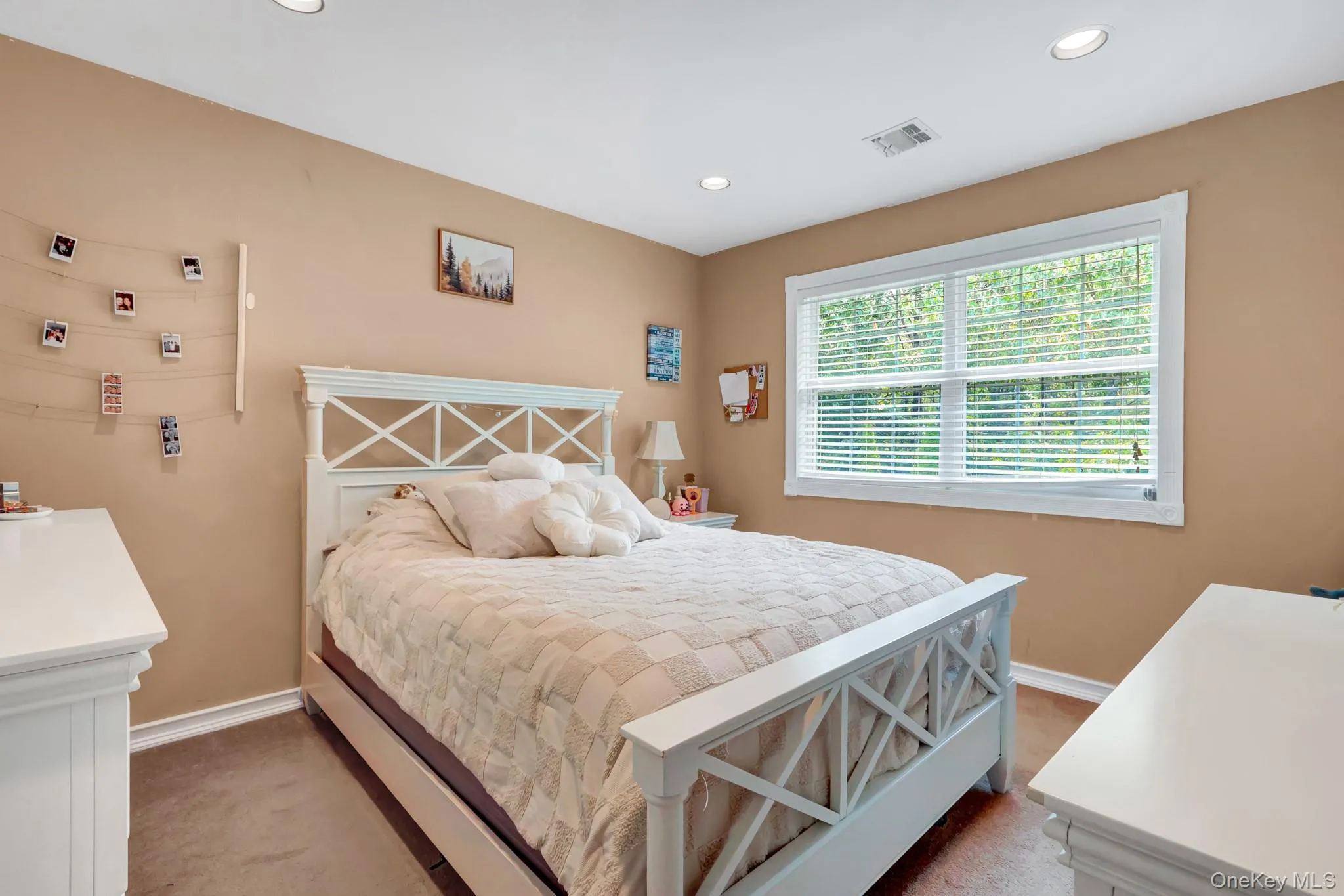 11 Scenicview Crescent, Brookhaven, NY, 4 Bedrooms Bedrooms, 8 Rooms Rooms,2 BathroomsBathrooms,Residential,For Rent,Scenicview,0,1024733 11 Scenicview Crescent, Brookhaven, NY, 4 Bedrooms Bedrooms, 8 Rooms Rooms,2 BathroomsBathrooms,Residential,For Rent,Scenicview,0,1024733