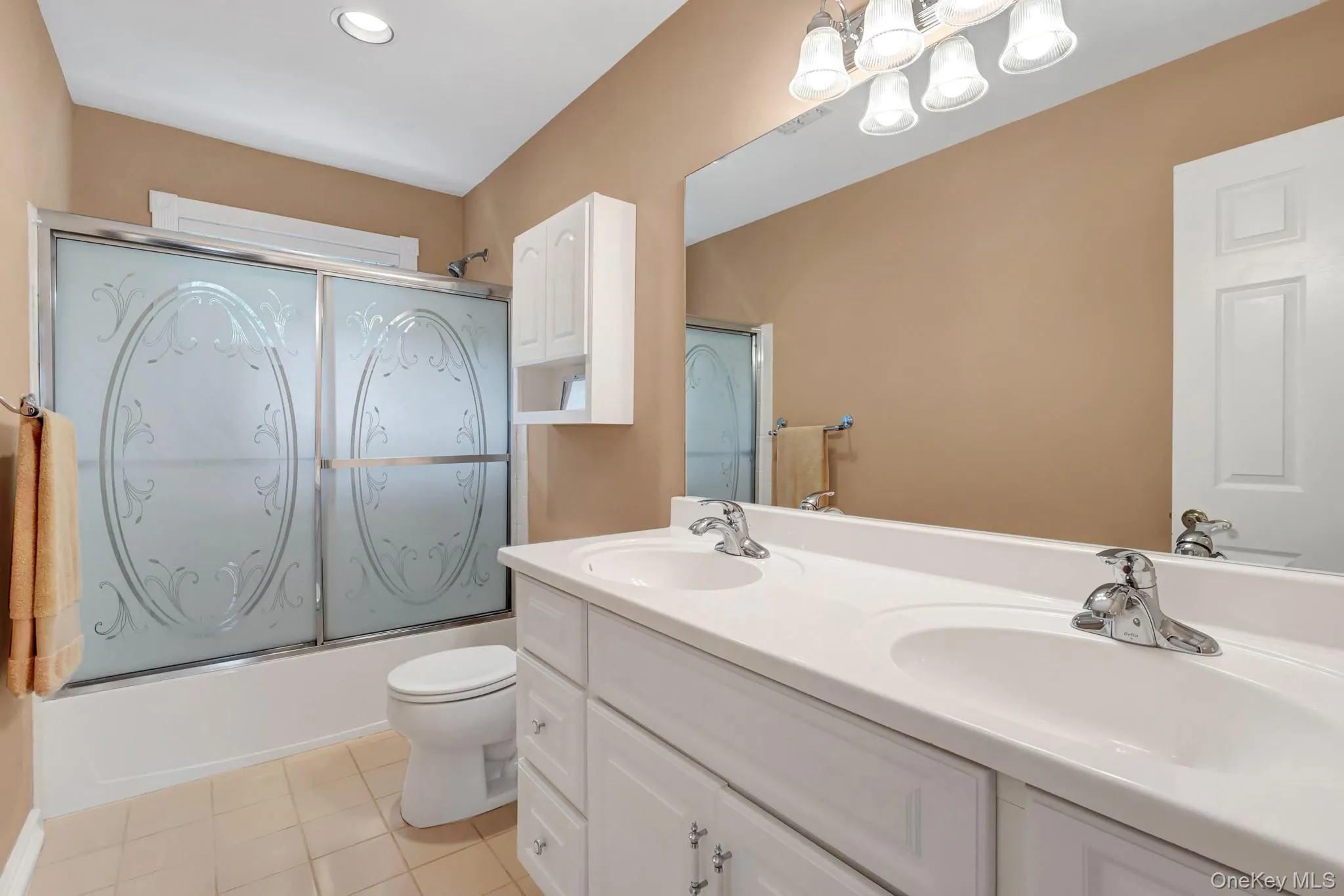 11 Scenicview Crescent, Brookhaven, NY, 4 Bedrooms Bedrooms, 8 Rooms Rooms,2 BathroomsBathrooms,Residential,For Rent,Scenicview,0,1024733 11 Scenicview Crescent, Brookhaven, NY, 4 Bedrooms Bedrooms, 8 Rooms Rooms,2 BathroomsBathrooms,Residential,For Rent,Scenicview,0,1024733