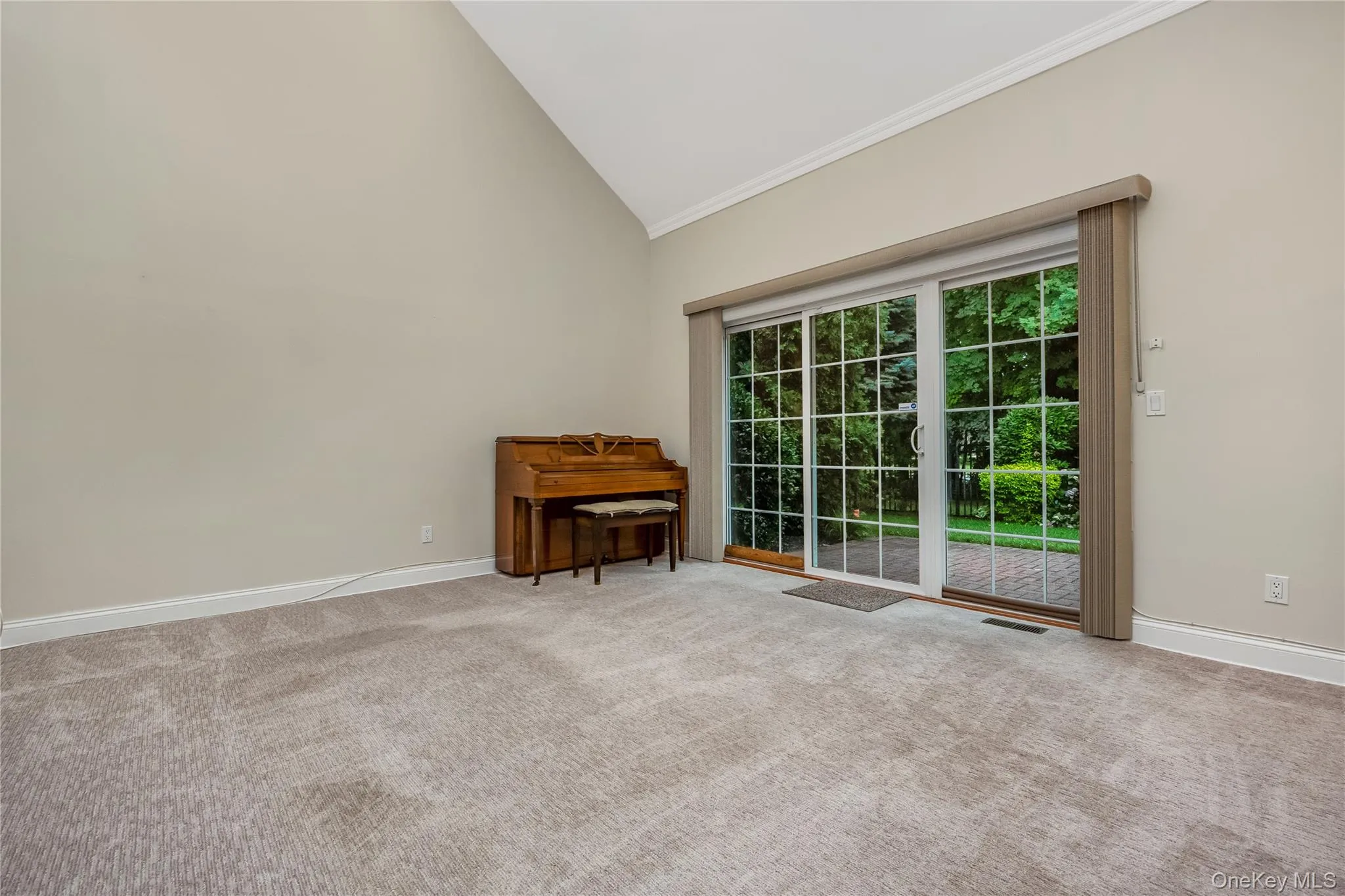 149 Maya Circle, Islip, NY, 2 Bedrooms Bedrooms, 5 Rooms Rooms,2 BathroomsBathrooms,Residential,For Rent,Maya,0,1024735 149 Maya Circle, Islip, NY, 2 Bedrooms Bedrooms, 5 Rooms Rooms,2 BathroomsBathrooms,Residential,For Rent,Maya,0,1024735