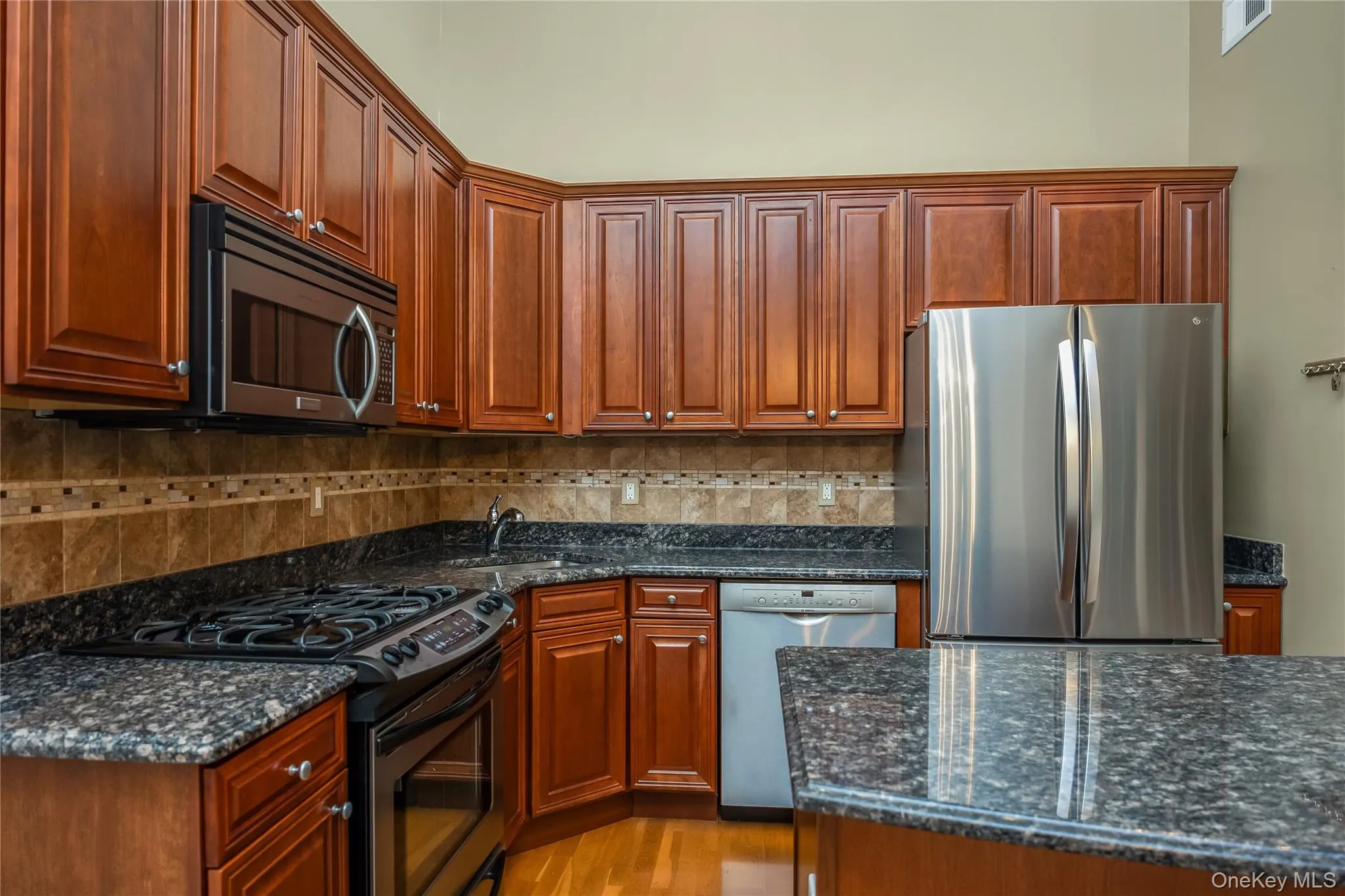 149 Maya Circle, Islip, NY, 2 Bedrooms Bedrooms, 5 Rooms Rooms,2 BathroomsBathrooms,Residential,For Rent,Maya,0,1024735 149 Maya Circle, Islip, NY, 2 Bedrooms Bedrooms, 5 Rooms Rooms,2 BathroomsBathrooms,Residential,For Rent,Maya,0,1024735