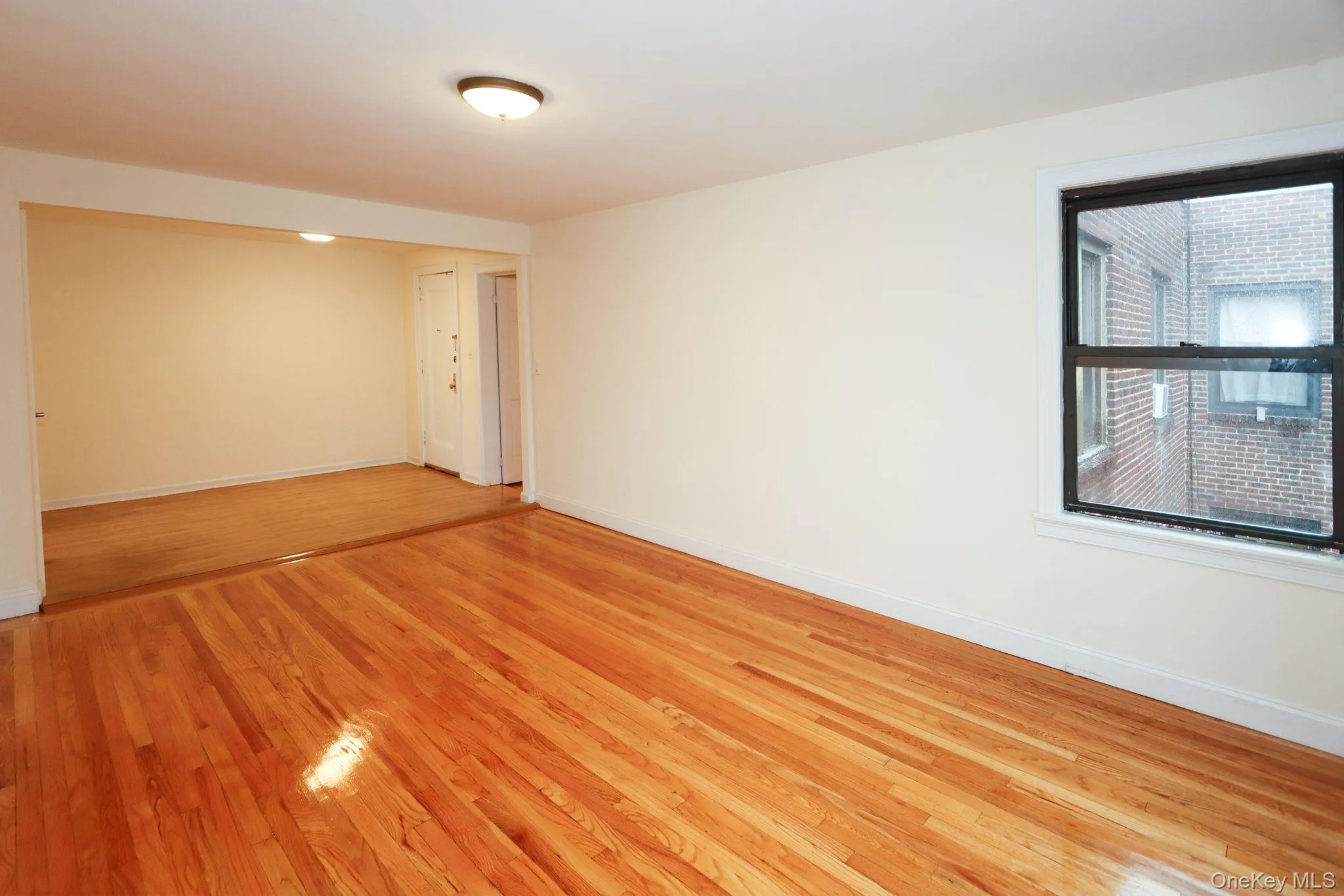 14 Beach Road, North Hempstead, NY, 2 Bedrooms Bedrooms, 4 Rooms Rooms,1 BathroomBathrooms,Residential Lease,For Rent,Beach,0,1024738 14 Beach Road, North Hempstead, NY, 2 Bedrooms Bedrooms, 4 Rooms Rooms,1 BathroomBathrooms,Residential Lease,For Rent,Beach,0,1024738