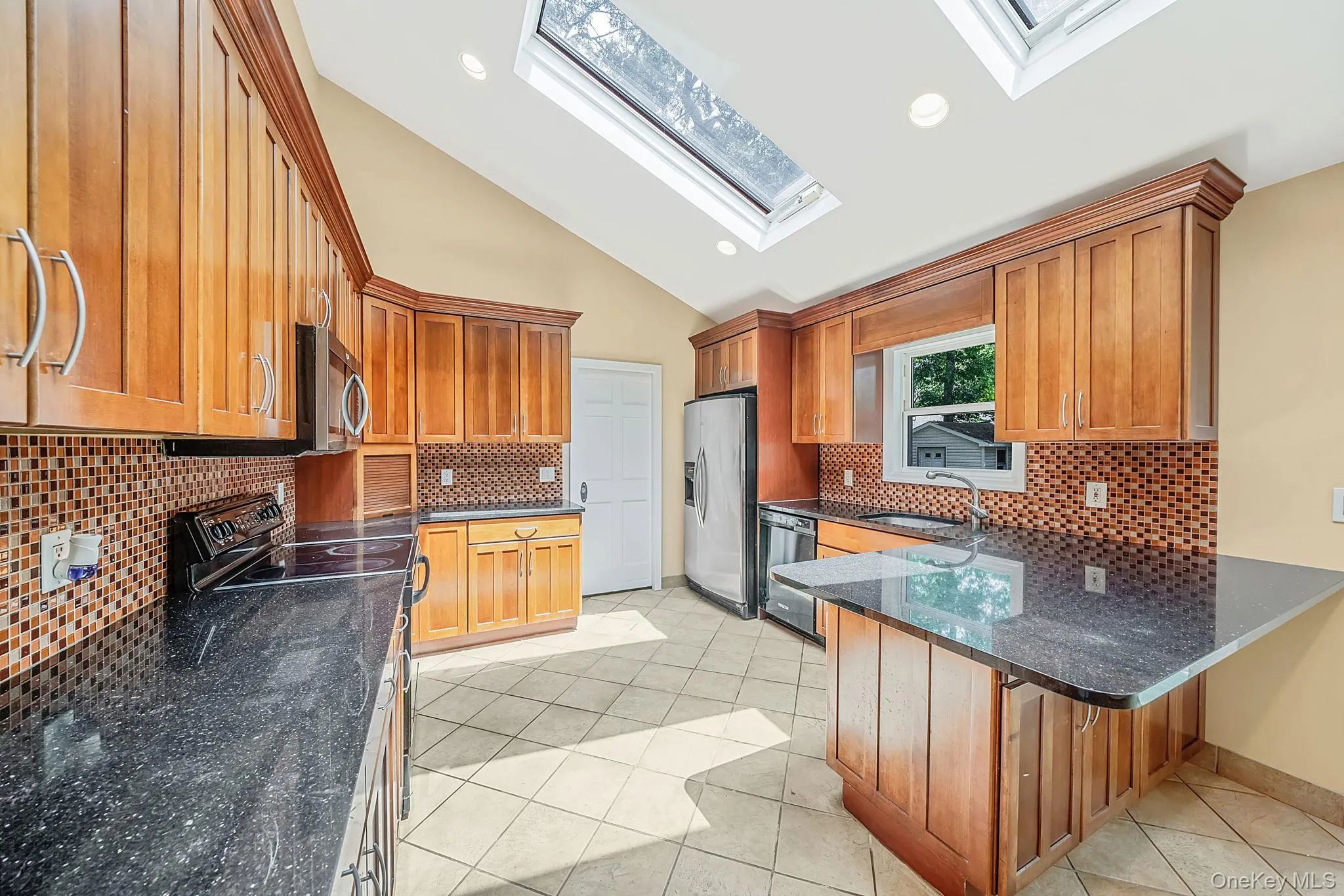 25 Heston Road, Brookhaven, NY, 4 Bedrooms Bedrooms, 8 Rooms Rooms,2 BathroomsBathrooms,Residential,For Rent,Heston,0,1024739 25 Heston Road, Brookhaven, NY, 4 Bedrooms Bedrooms, 8 Rooms Rooms,2 BathroomsBathrooms,Residential,For Rent,Heston,0,1024739
