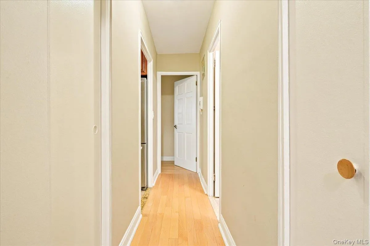 70-25 Yellowstone Boulevard, New York, NY, 2 Bedrooms Bedrooms, 4 Rooms Rooms,1 BathroomBathrooms,Residential,For Rent,Yellowstone,0,1024747 70-25 Yellowstone Boulevard, New York, NY, 2 Bedrooms Bedrooms, 4 Rooms Rooms,1 BathroomBathrooms,Residential,For Rent,Yellowstone,0,1024747