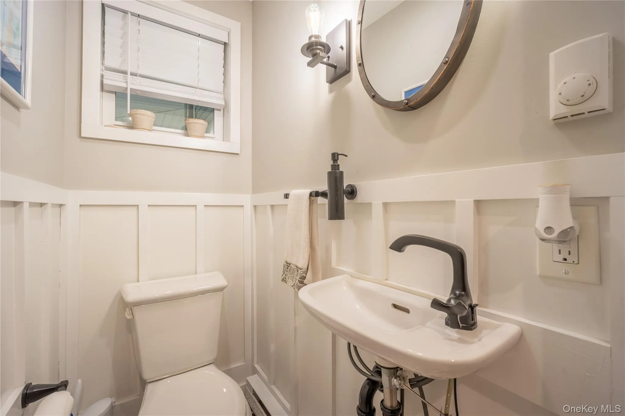 40 Prospect Street, Wappinger, NY, 3 Bedrooms Bedrooms, 7 Rooms Rooms,1 BathroomBathrooms,Residential,For Rent,Prospect,0,1024748 40 Prospect Street, Wappinger, NY, 3 Bedrooms Bedrooms, 7 Rooms Rooms,1 BathroomBathrooms,Residential,For Rent,Prospect,0,1024748