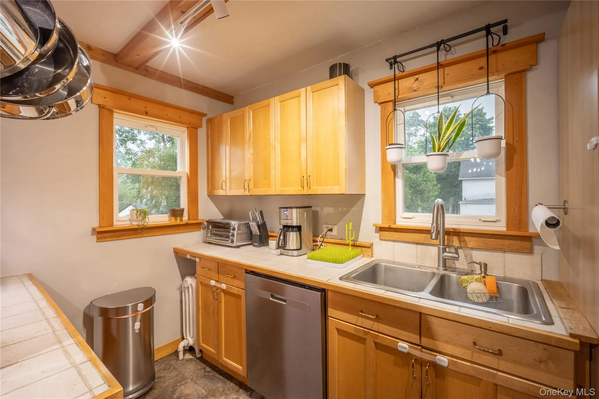 40 Prospect Street, Wappinger, NY, 3 Bedrooms Bedrooms, 7 Rooms Rooms,1 BathroomBathrooms,Residential,For Rent,Prospect,0,1024748 40 Prospect Street, Wappinger, NY, 3 Bedrooms Bedrooms, 7 Rooms Rooms,1 BathroomBathrooms,Residential,For Rent,Prospect,0,1024748