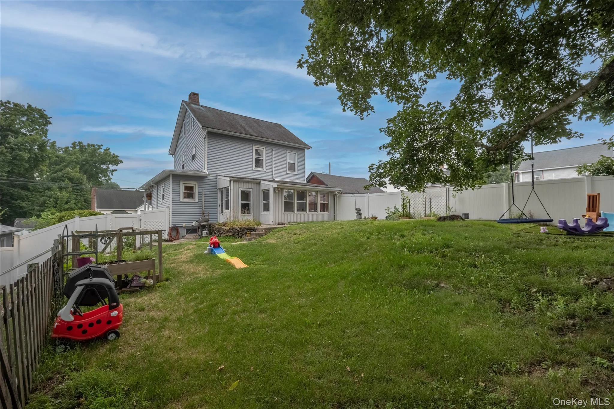40 Prospect Street, Wappinger, NY, 3 Bedrooms Bedrooms, 7 Rooms Rooms,1 BathroomBathrooms,Residential,For Rent,Prospect,0,1024748 40 Prospect Street, Wappinger, NY, 3 Bedrooms Bedrooms, 7 Rooms Rooms,1 BathroomBathrooms,Residential,For Rent,Prospect,0,1024748