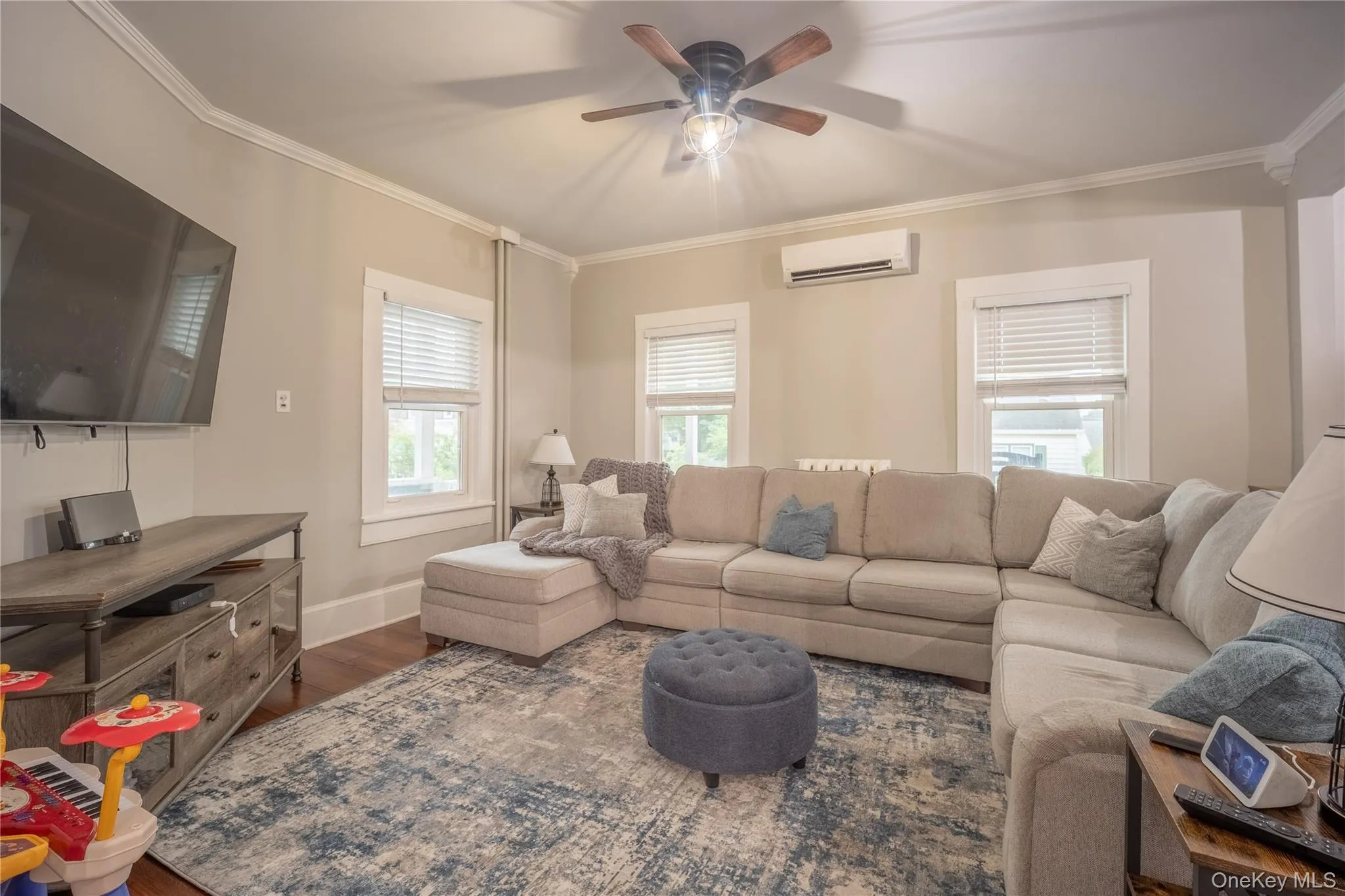 40 Prospect Street, Wappinger, NY, 3 Bedrooms Bedrooms, 7 Rooms Rooms,1 BathroomBathrooms,Residential,For Rent,Prospect,0,1024748 40 Prospect Street, Wappinger, NY, 3 Bedrooms Bedrooms, 7 Rooms Rooms,1 BathroomBathrooms,Residential,For Rent,Prospect,0,1024748