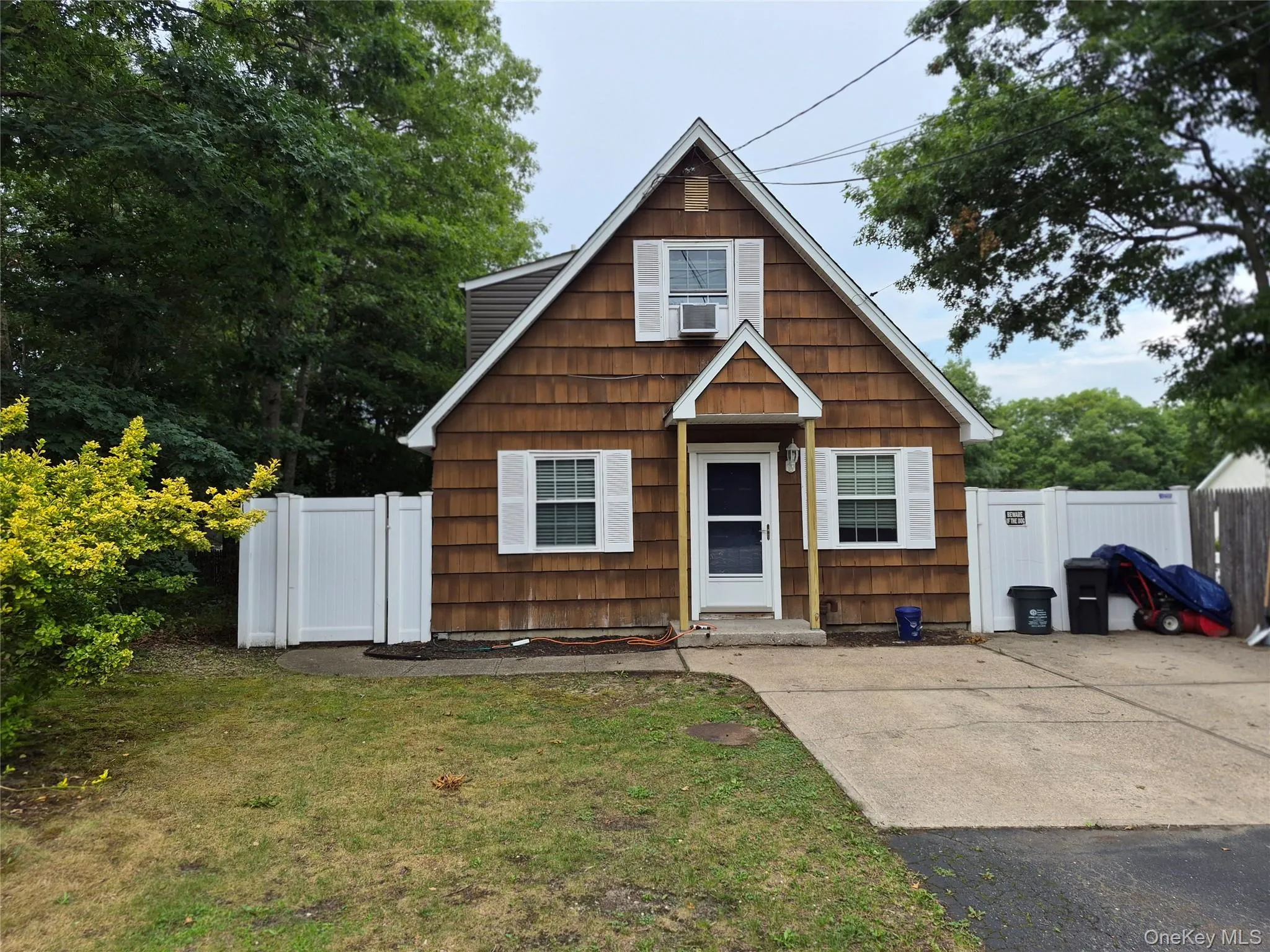 1128 Ocean Avenue, Brookhaven, NY, 3 Bedrooms Bedrooms, 6 Rooms Rooms,2 BathroomsBathrooms,Residential,For Rent,Ocean,0,1024749 1128 Ocean Avenue, Brookhaven, NY, 3 Bedrooms Bedrooms, 6 Rooms Rooms,2 BathroomsBathrooms,Residential,For Rent,Ocean,0,1024749
