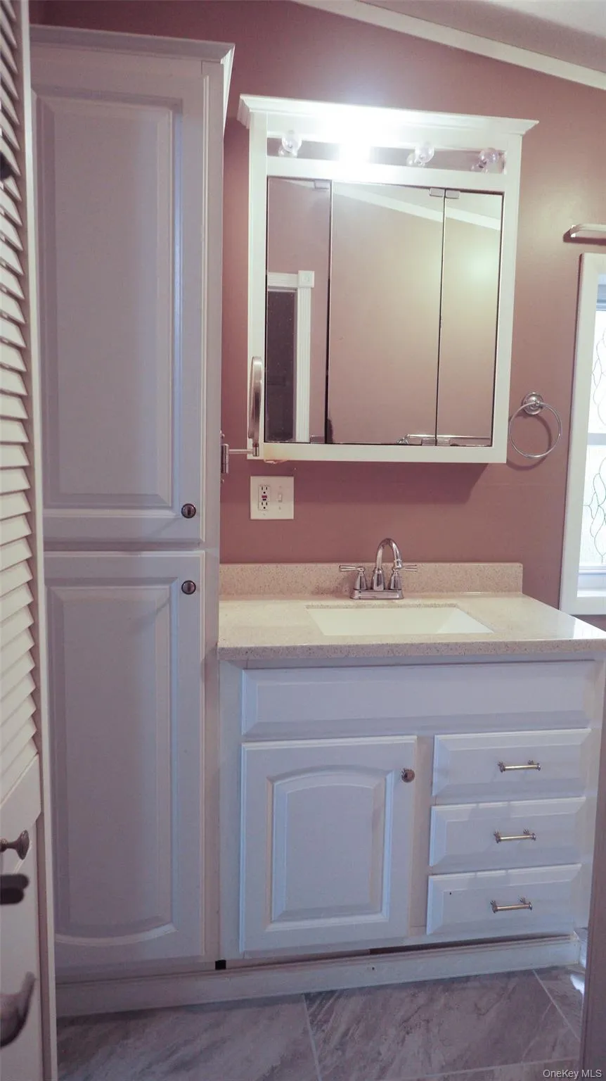 37 Bircher Avenue, Poughkeepsie, NY, 3 Bedrooms Bedrooms, 7 Rooms Rooms,2 BathroomsBathrooms,Residential,For Rent,Bircher,0,1024752 37 Bircher Avenue, Poughkeepsie, NY, 3 Bedrooms Bedrooms, 7 Rooms Rooms,2 BathroomsBathrooms,Residential,For Rent,Bircher,0,1024752