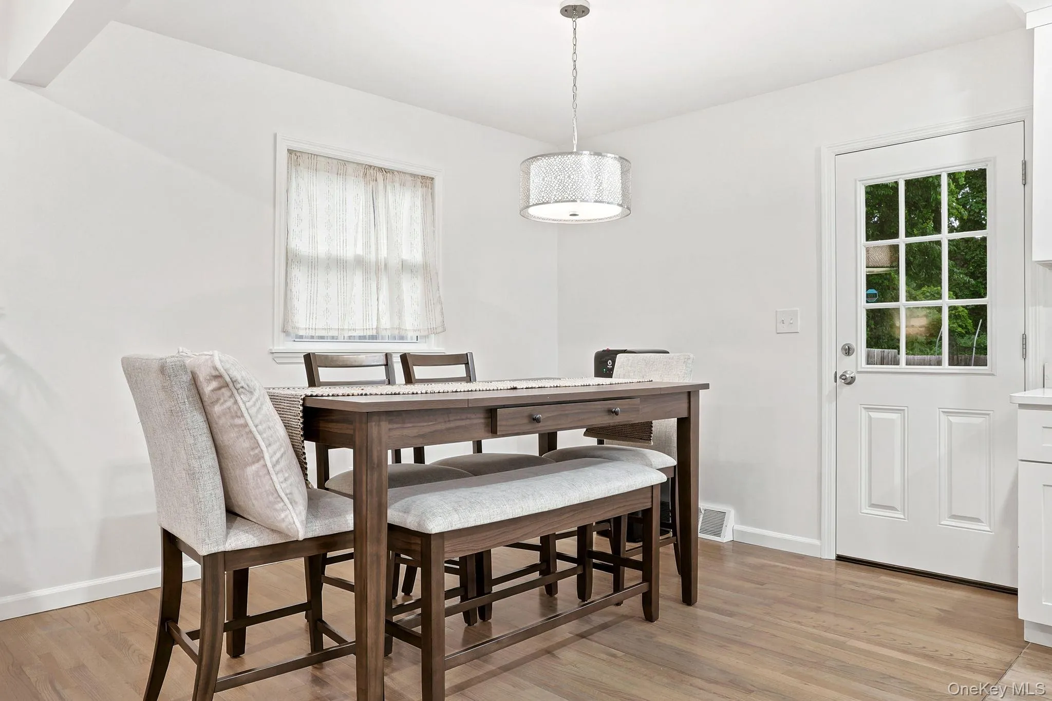 47 Riverview Drive, Fishkill, NY, 4 Bedrooms Bedrooms, 10 Rooms Rooms,2 BathroomsBathrooms,Residential,For Rent,Riverview,0,1024753 47 Riverview Drive, Fishkill, NY, 4 Bedrooms Bedrooms, 10 Rooms Rooms,2 BathroomsBathrooms,Residential,For Rent,Riverview,0,1024753