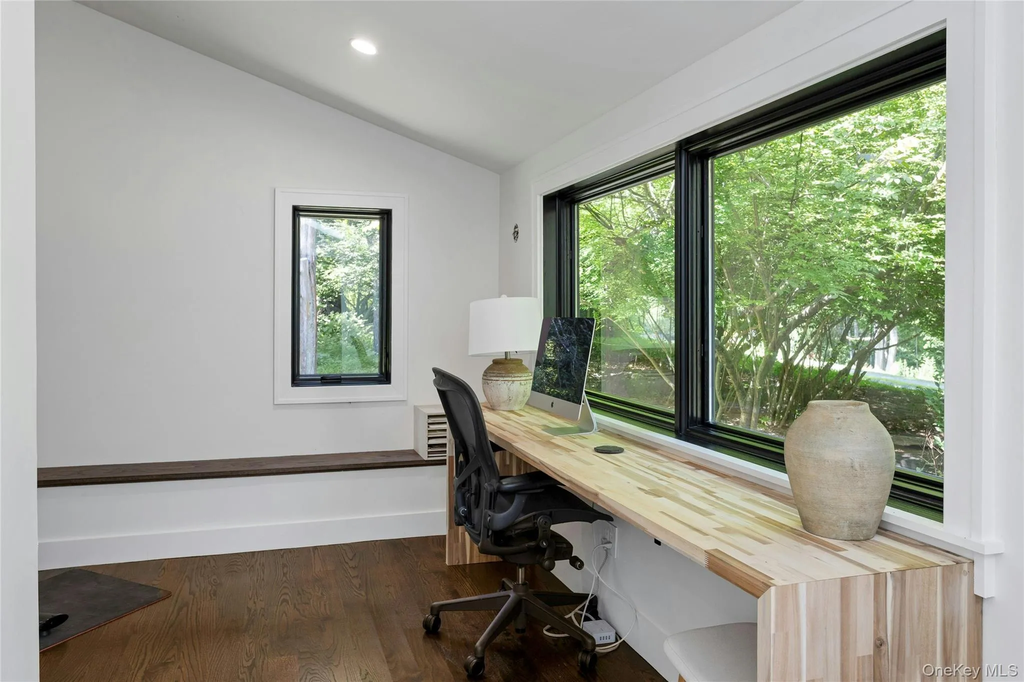 Office/Gym/Bedroom Office/Gym/Bedroom