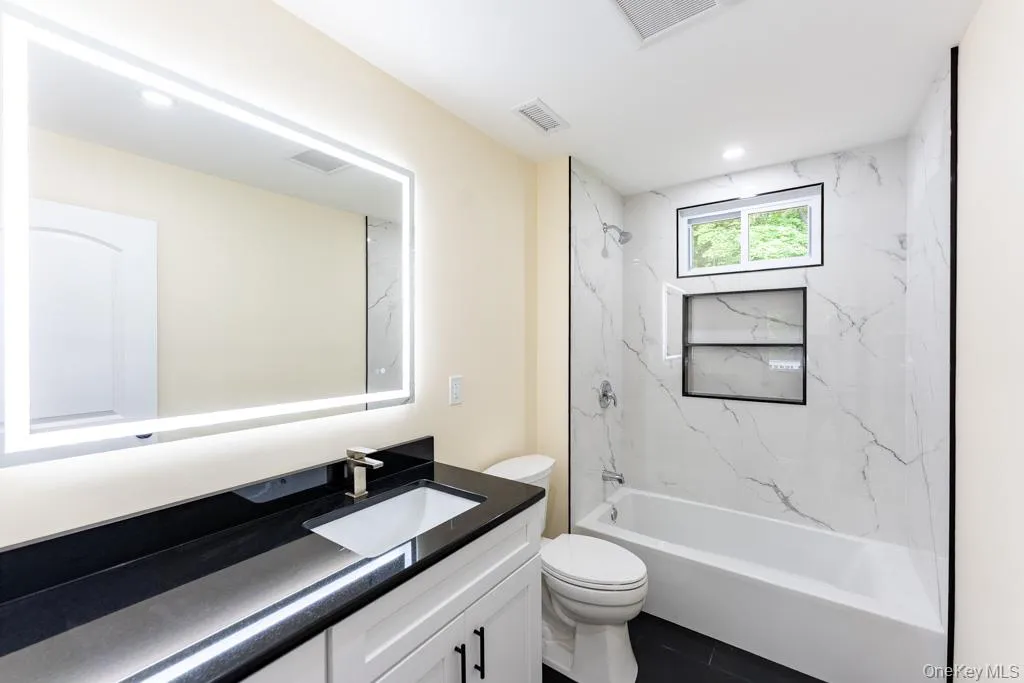 745 Peekskill Hollow Road, Putnam Valley, NY, 3 Bedrooms Bedrooms, 5 Rooms Rooms,2 BathroomsBathrooms,Residential Lease,For Rent,Peekskill Hollow,0,1024755 745 Peekskill Hollow Road, Putnam Valley, NY, 3 Bedrooms Bedrooms, 5 Rooms Rooms,2 BathroomsBathrooms,Residential Lease,For Rent,Peekskill Hollow,0,1024755