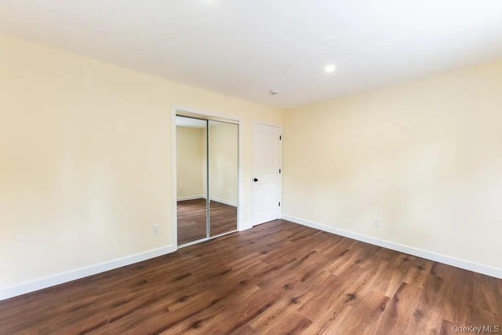 745 Peekskill Hollow Road, Putnam Valley, NY, 3 Bedrooms Bedrooms, 5 Rooms Rooms,2 BathroomsBathrooms,Residential Lease,For Rent,Peekskill Hollow,0,1024755 745 Peekskill Hollow Road, Putnam Valley, NY, 3 Bedrooms Bedrooms, 5 Rooms Rooms,2 BathroomsBathrooms,Residential Lease,For Rent,Peekskill Hollow,0,1024755