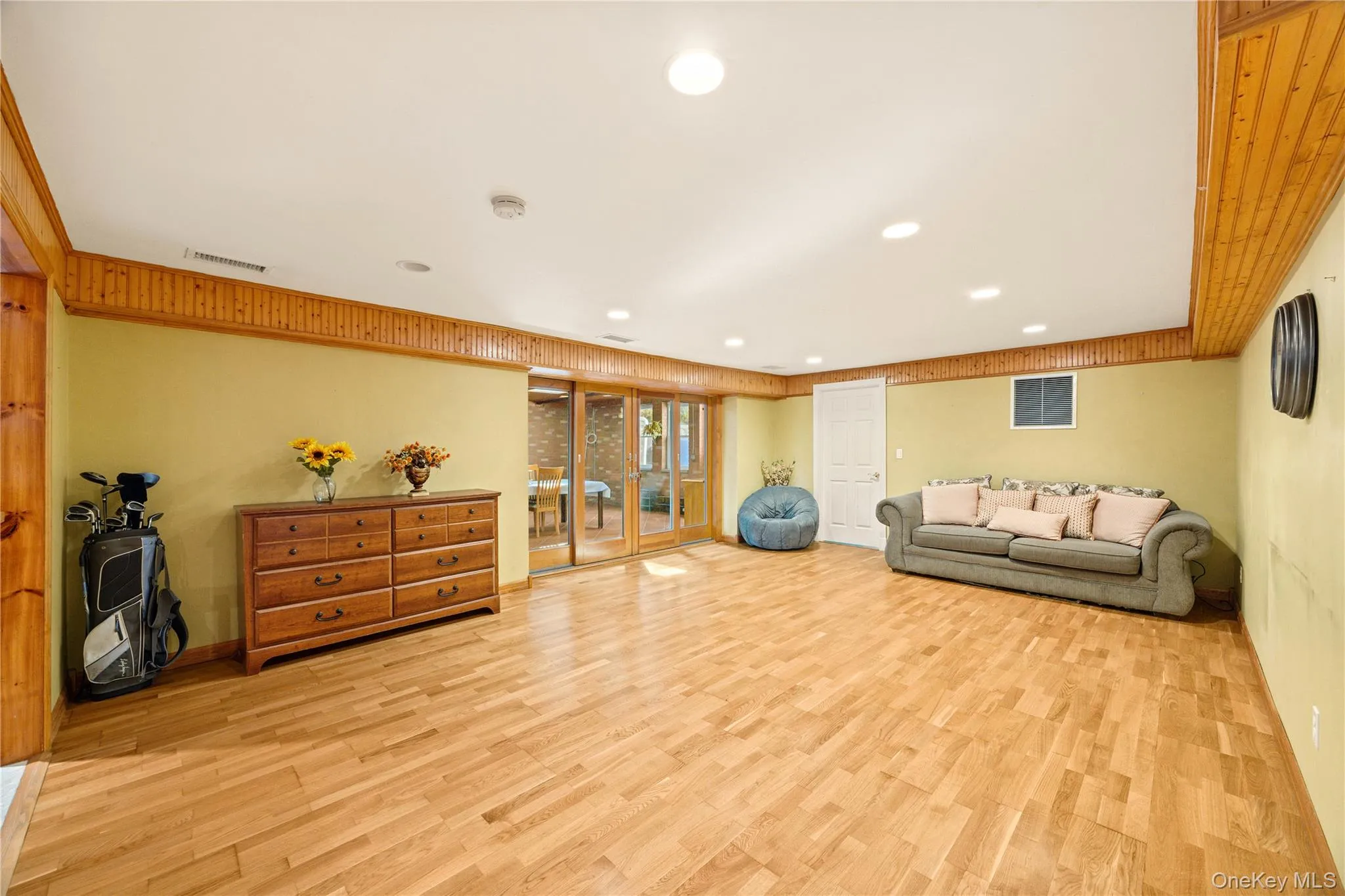 81 Avondale Road, Yonkers, NY, 4 Bedrooms Bedrooms, 11 Rooms Rooms,3 BathroomsBathrooms,Residential,For Rent,Avondale,0,1024756 81 Avondale Road, Yonkers, NY, 4 Bedrooms Bedrooms, 11 Rooms Rooms,3 BathroomsBathrooms,Residential,For Rent,Avondale,0,1024756