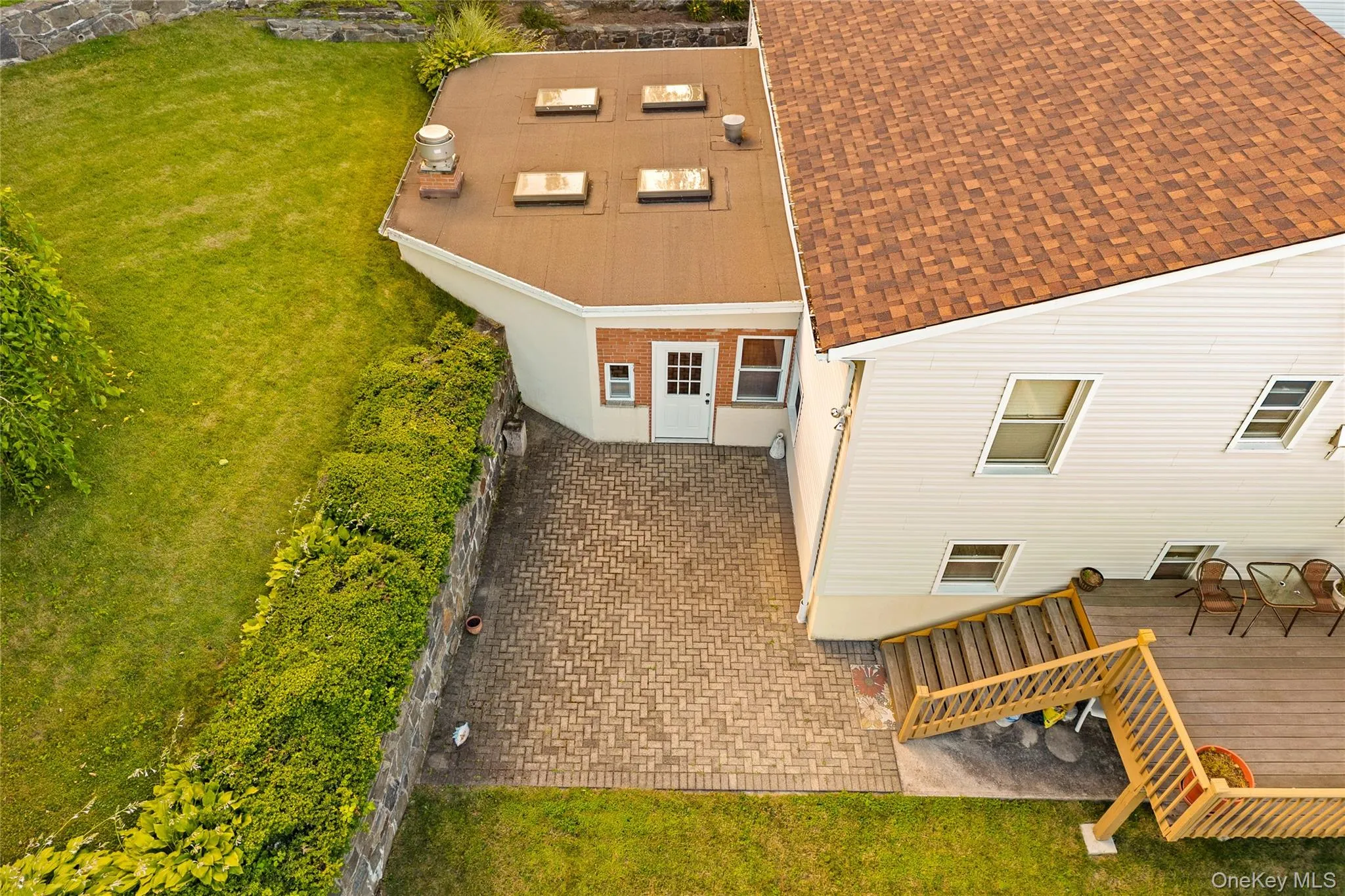 81 Avondale Road, Yonkers, NY, 4 Bedrooms Bedrooms, 11 Rooms Rooms,3 BathroomsBathrooms,Residential,For Rent,Avondale,0,1024756 81 Avondale Road, Yonkers, NY, 4 Bedrooms Bedrooms, 11 Rooms Rooms,3 BathroomsBathrooms,Residential,For Rent,Avondale,0,1024756