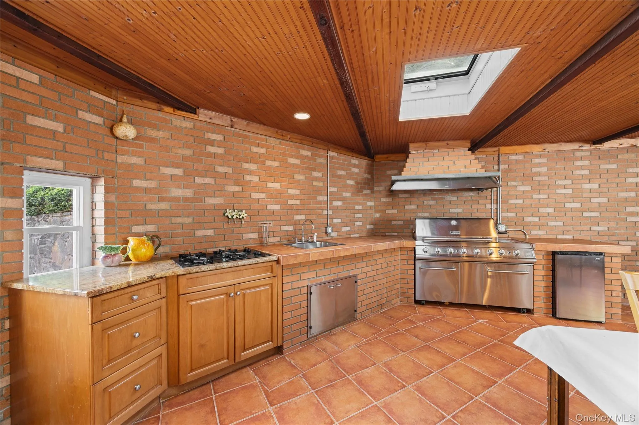 81 Avondale Road, Yonkers, NY, 4 Bedrooms Bedrooms, 11 Rooms Rooms,3 BathroomsBathrooms,Residential,For Rent,Avondale,0,1024756 81 Avondale Road, Yonkers, NY, 4 Bedrooms Bedrooms, 11 Rooms Rooms,3 BathroomsBathrooms,Residential,For Rent,Avondale,0,1024756