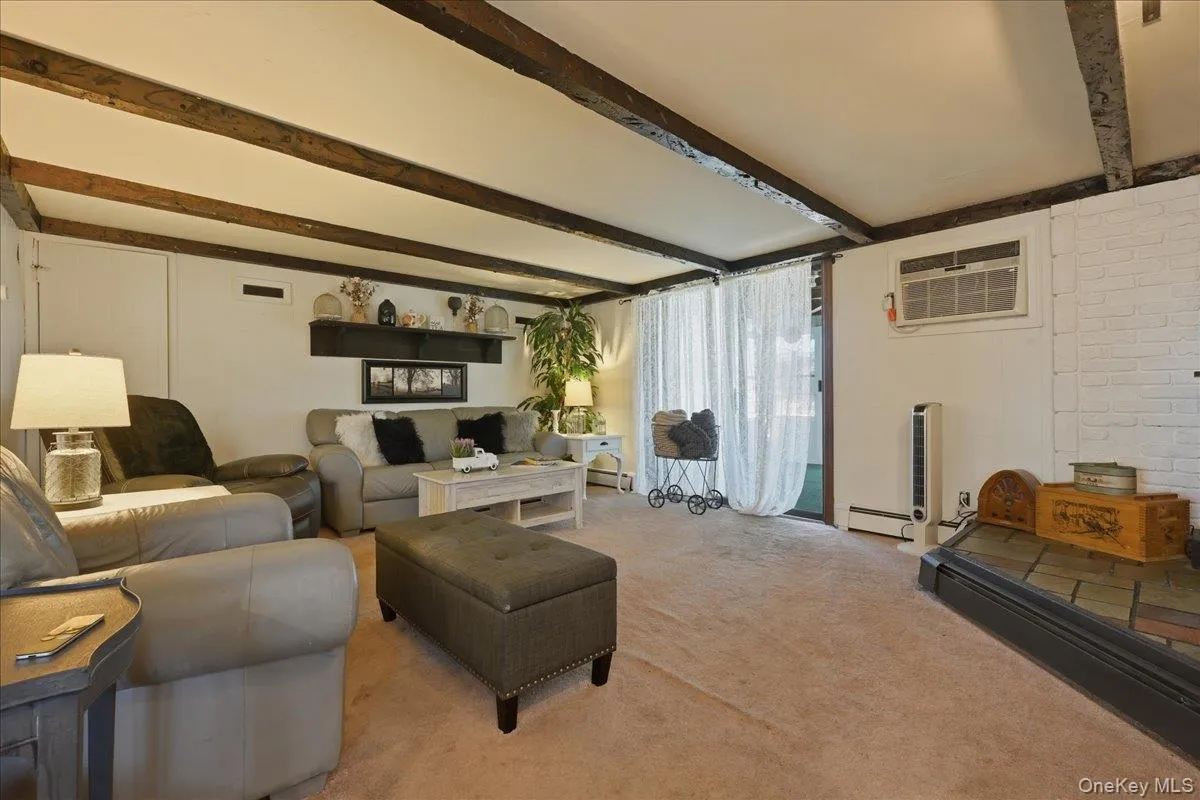 62 Linden Boulevard, Oyster Bay, NY, 4 Bedrooms Bedrooms, 10 Rooms Rooms,3 BathroomsBathrooms,Residential,For Rent,Linden,0,1024759 62 Linden Boulevard, Oyster Bay, NY, 4 Bedrooms Bedrooms, 10 Rooms Rooms,3 BathroomsBathrooms,Residential,For Rent,Linden,0,1024759