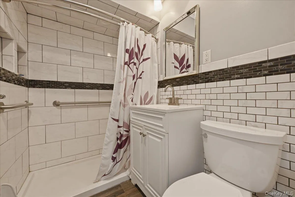 62 Linden Boulevard, Oyster Bay, NY, 4 Bedrooms Bedrooms, 10 Rooms Rooms,3 BathroomsBathrooms,Residential,For Rent,Linden,0,1024759 62 Linden Boulevard, Oyster Bay, NY, 4 Bedrooms Bedrooms, 10 Rooms Rooms,3 BathroomsBathrooms,Residential,For Rent,Linden,0,1024759
