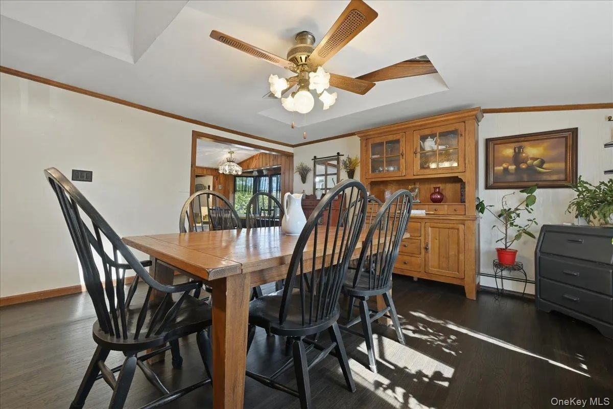 62 Linden Boulevard, Oyster Bay, NY, 4 Bedrooms Bedrooms, 10 Rooms Rooms,3 BathroomsBathrooms,Residential,For Rent,Linden,0,1024759 62 Linden Boulevard, Oyster Bay, NY, 4 Bedrooms Bedrooms, 10 Rooms Rooms,3 BathroomsBathrooms,Residential,For Rent,Linden,0,1024759