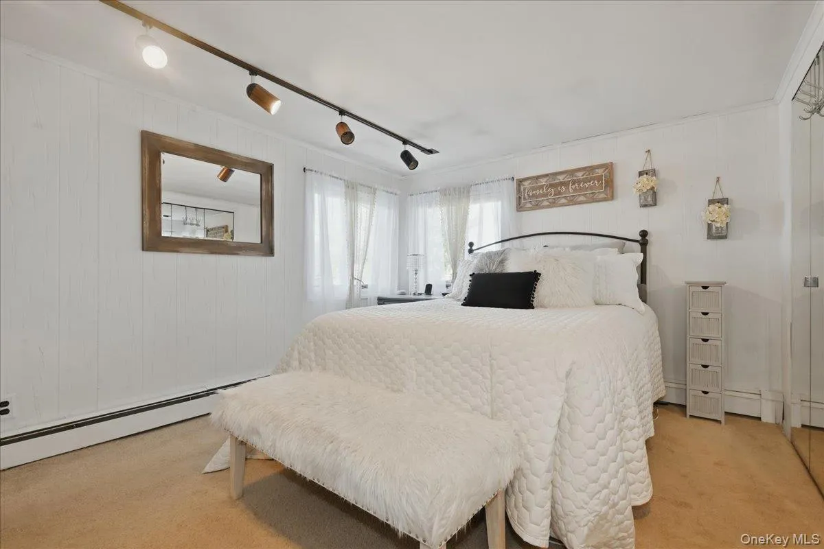 62 Linden Boulevard, Oyster Bay, NY, 4 Bedrooms Bedrooms, 10 Rooms Rooms,3 BathroomsBathrooms,Residential,For Rent,Linden,0,1024759 62 Linden Boulevard, Oyster Bay, NY, 4 Bedrooms Bedrooms, 10 Rooms Rooms,3 BathroomsBathrooms,Residential,For Rent,Linden,0,1024759
