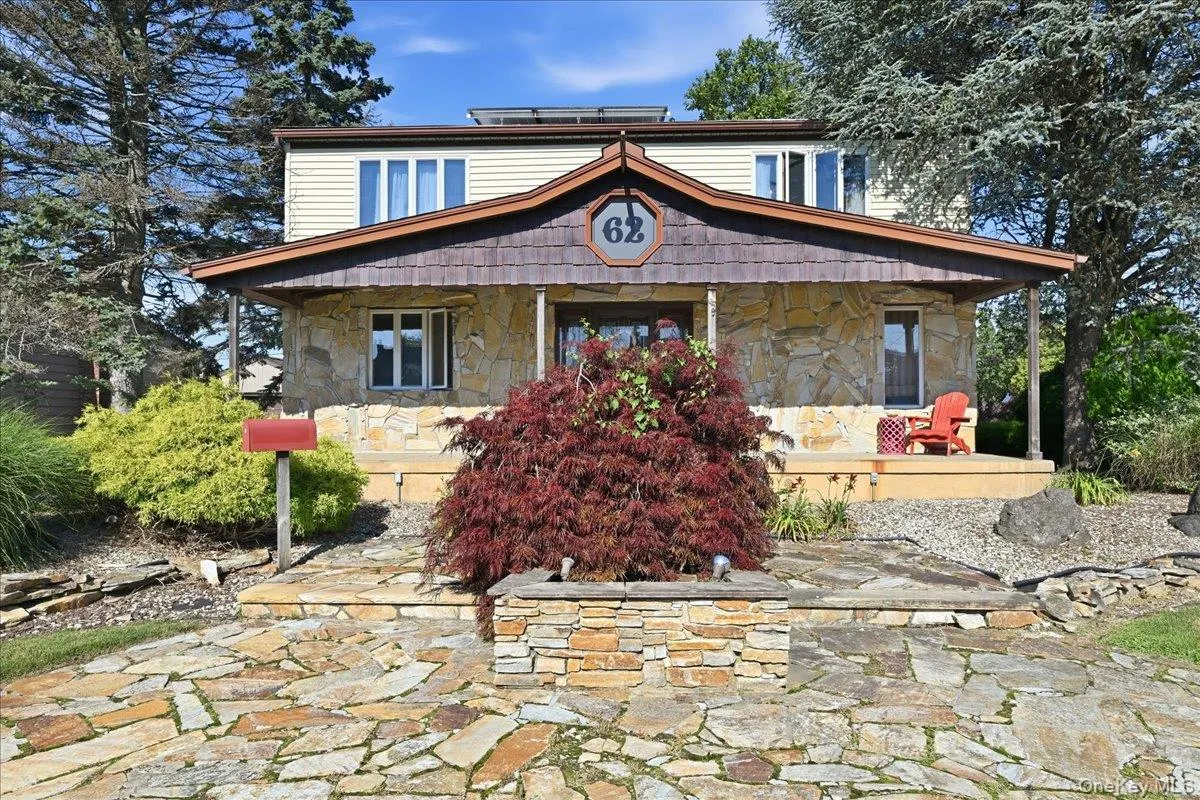 62 Linden Boulevard, Oyster Bay, NY, 4 Bedrooms Bedrooms, 10 Rooms Rooms,3 BathroomsBathrooms,Residential,For Rent,Linden,0,1024759 62 Linden Boulevard, Oyster Bay, NY, 4 Bedrooms Bedrooms, 10 Rooms Rooms,3 BathroomsBathrooms,Residential,For Rent,Linden,0,1024759
