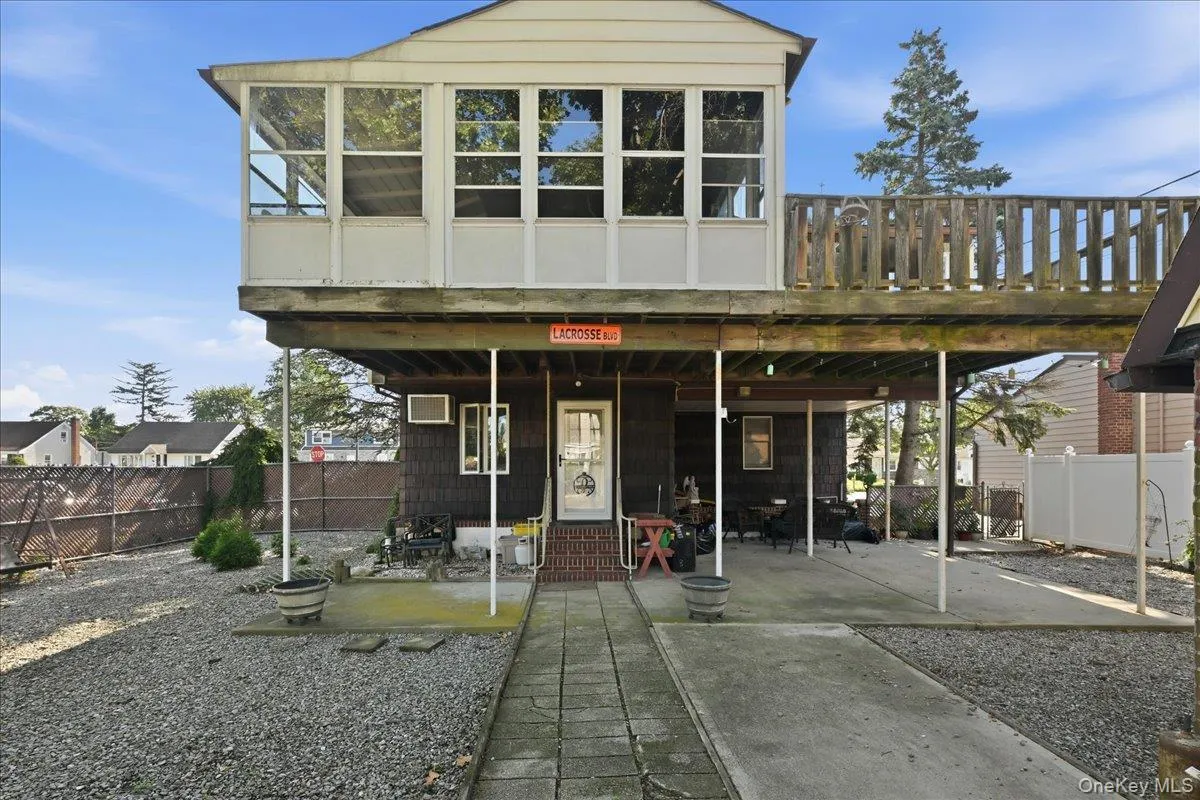 62 Linden Boulevard, Oyster Bay, NY, 4 Bedrooms Bedrooms, 10 Rooms Rooms,3 BathroomsBathrooms,Residential,For Rent,Linden,0,1024759 62 Linden Boulevard, Oyster Bay, NY, 4 Bedrooms Bedrooms, 10 Rooms Rooms,3 BathroomsBathrooms,Residential,For Rent,Linden,0,1024759