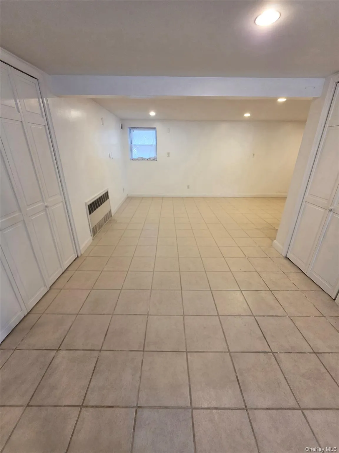 95-14 159th Avenue, New York, NY, 5 Bedrooms Bedrooms, 14 Rooms Rooms,3 BathroomsBathrooms,Residential,For Rent,159th,0,1024763 95-14 159th Avenue, New York, NY, 5 Bedrooms Bedrooms, 14 Rooms Rooms,3 BathroomsBathrooms,Residential,For Rent,159th,0,1024763