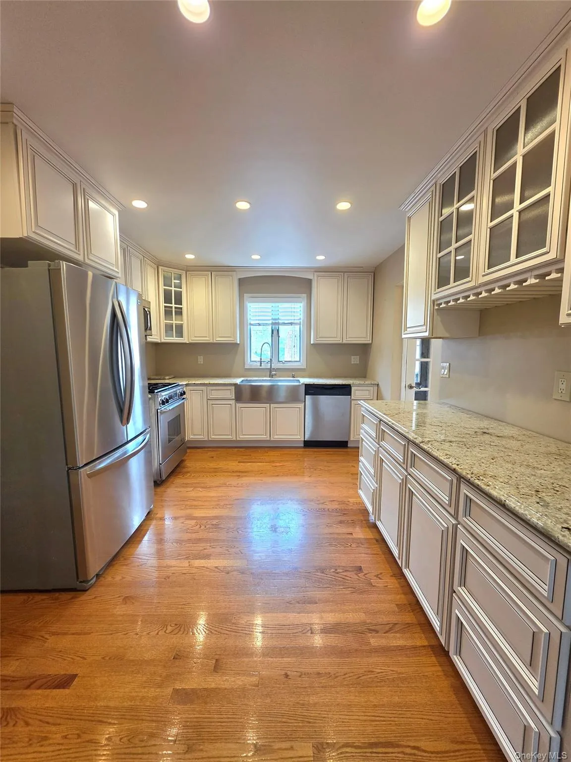 95-14 159th Avenue, New York, NY, 5 Bedrooms Bedrooms, 14 Rooms Rooms,3 BathroomsBathrooms,Residential,For Rent,159th,0,1024763 95-14 159th Avenue, New York, NY, 5 Bedrooms Bedrooms, 14 Rooms Rooms,3 BathroomsBathrooms,Residential,For Rent,159th,0,1024763