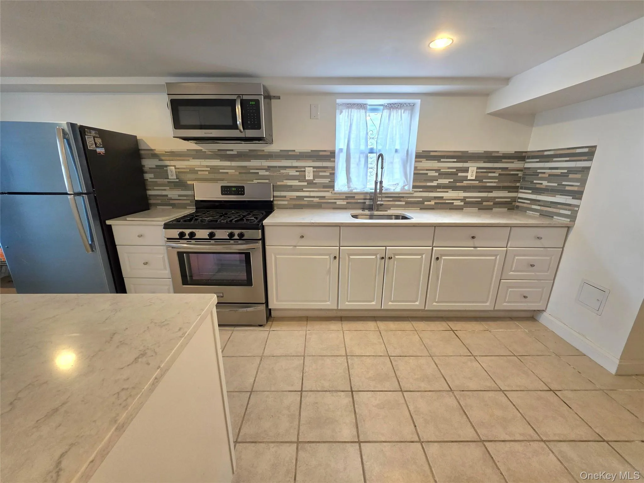 95-14 159th Avenue, New York, NY, 5 Bedrooms Bedrooms, 14 Rooms Rooms,3 BathroomsBathrooms,Residential,For Rent,159th,0,1024763 95-14 159th Avenue, New York, NY, 5 Bedrooms Bedrooms, 14 Rooms Rooms,3 BathroomsBathrooms,Residential,For Rent,159th,0,1024763