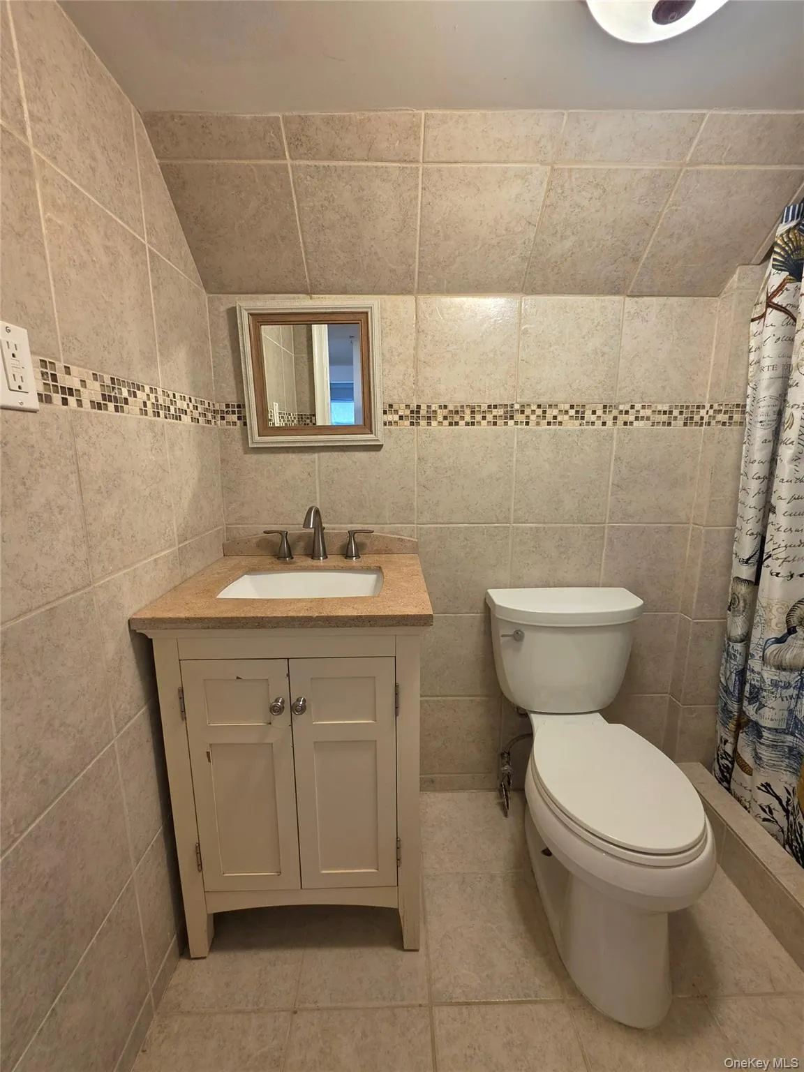 95-14 159th Avenue, New York, NY, 5 Bedrooms Bedrooms, 14 Rooms Rooms,3 BathroomsBathrooms,Residential,For Rent,159th,0,1024763 95-14 159th Avenue, New York, NY, 5 Bedrooms Bedrooms, 14 Rooms Rooms,3 BathroomsBathrooms,Residential,For Rent,159th,0,1024763