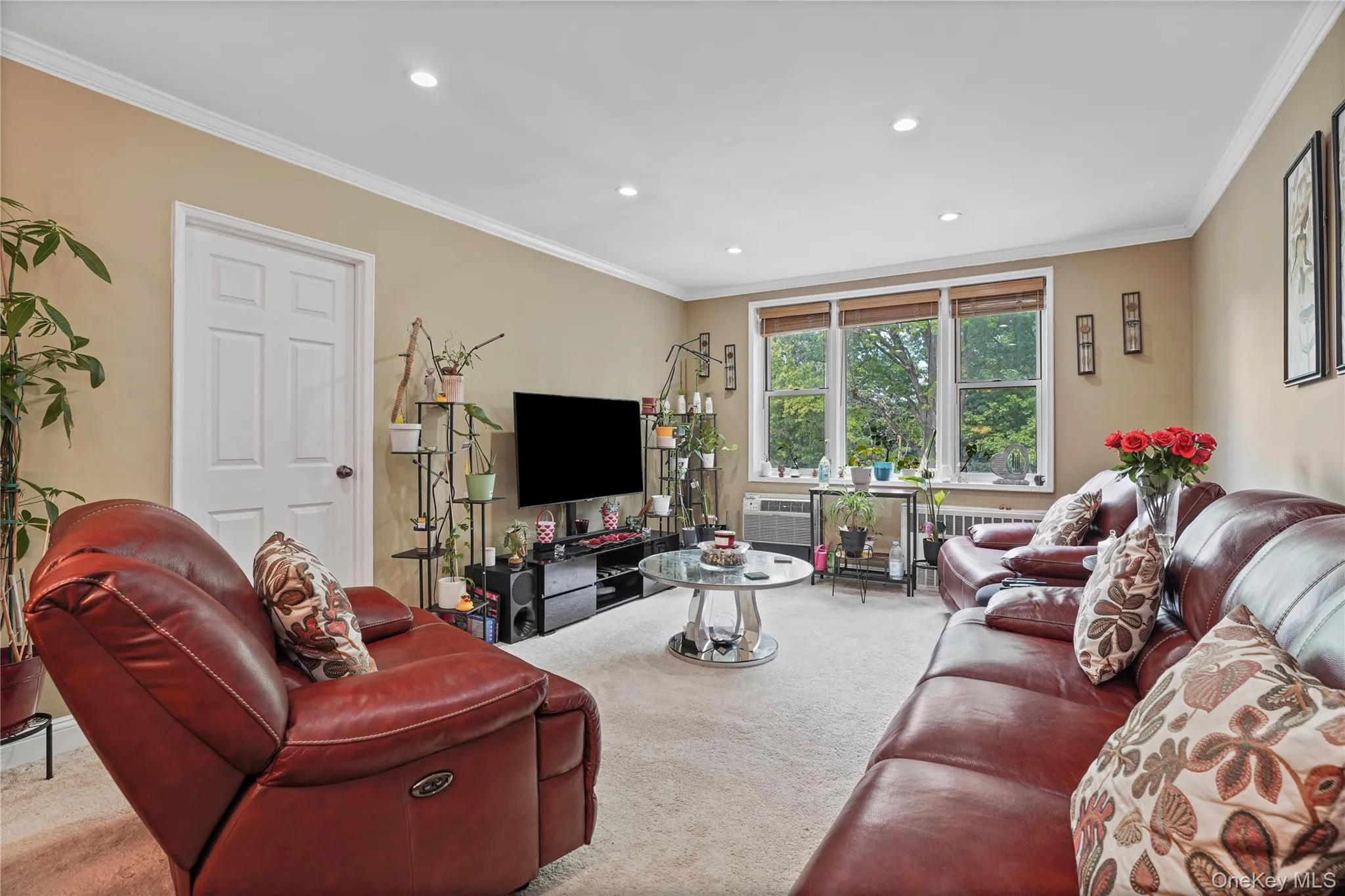 5 Sadore Ln, Yonkers, NY, 2 Bedrooms Bedrooms, 6 Rooms Rooms,1 BathroomBathrooms,Residential,For Rent,Sadore Ln,0,1024765 5 Sadore Ln, Yonkers, NY, 2 Bedrooms Bedrooms, 6 Rooms Rooms,1 BathroomBathrooms,Residential,For Rent,Sadore Ln,0,1024765