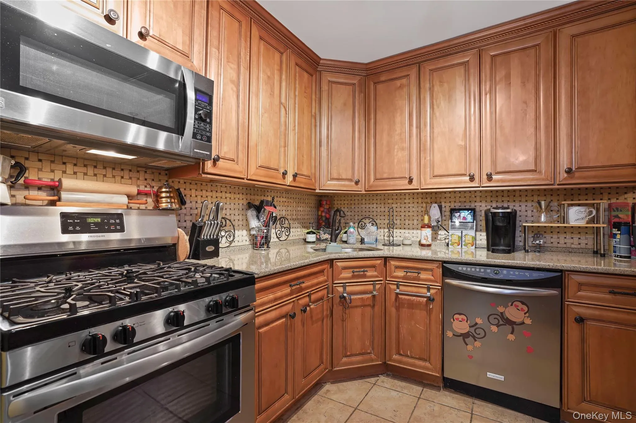 5 Sadore Ln, Yonkers, NY, 2 Bedrooms Bedrooms, 6 Rooms Rooms,1 BathroomBathrooms,Residential,For Rent,Sadore Ln,0,1024765 5 Sadore Ln, Yonkers, NY, 2 Bedrooms Bedrooms, 6 Rooms Rooms,1 BathroomBathrooms,Residential,For Rent,Sadore Ln,0,1024765