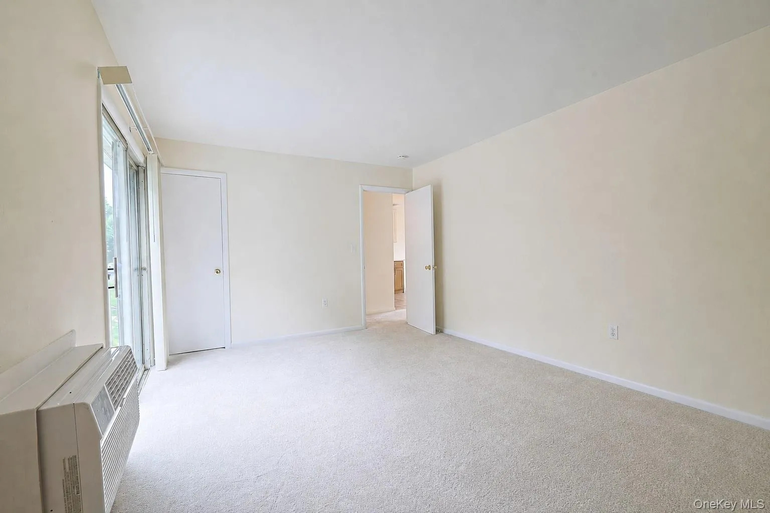 2740 South Road, Poughkeepsie, NY, 1 Bedroom Bedrooms, 2 Room Rooms,1 BathroomBathrooms,Residential Lease,For Rent,South,0,1024766 2740 South Road, Poughkeepsie, NY, 1 Bedroom Bedrooms, 2 Room Rooms,1 BathroomBathrooms,Residential Lease,For Rent,South,0,1024766
