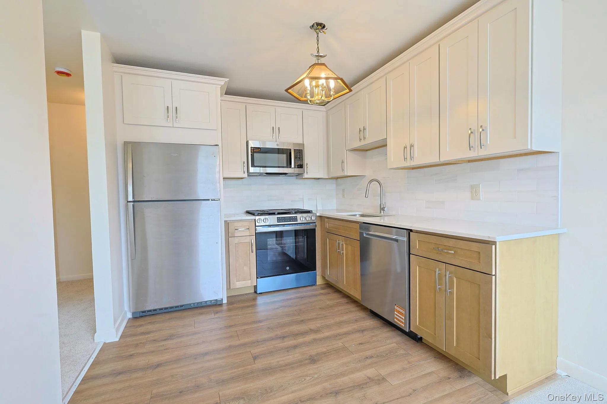 2740 South Road, Poughkeepsie, NY, 1 Bedroom Bedrooms, 2 Rooms Rooms,1 BathroomBathrooms,Residential Lease,For Rent,South,0,1024766 2740 South Road, Poughkeepsie, NY, 1 Bedroom Bedrooms, 2 Rooms Rooms,1 BathroomBathrooms,Residential Lease,For Rent,South,0,1024766