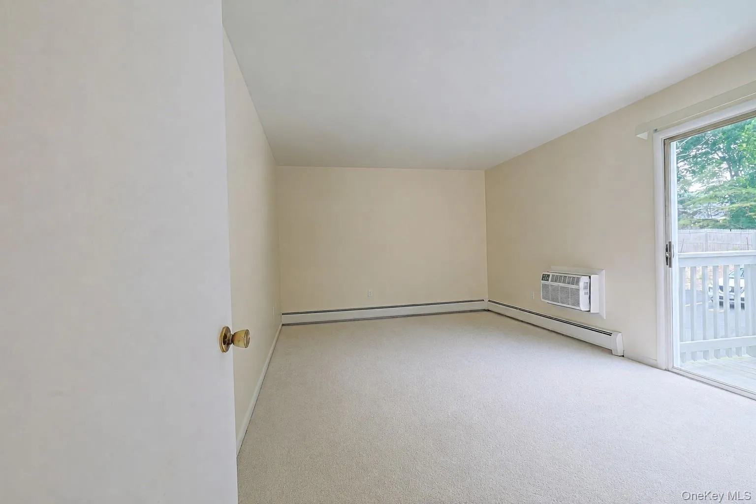 2740 South Road, Poughkeepsie, NY, 1 Bedroom Bedrooms, 2 Room Rooms,1 BathroomBathrooms,Residential Lease,For Rent,South,0,1024766 2740 South Road, Poughkeepsie, NY, 1 Bedroom Bedrooms, 2 Room Rooms,1 BathroomBathrooms,Residential Lease,For Rent,South,0,1024766