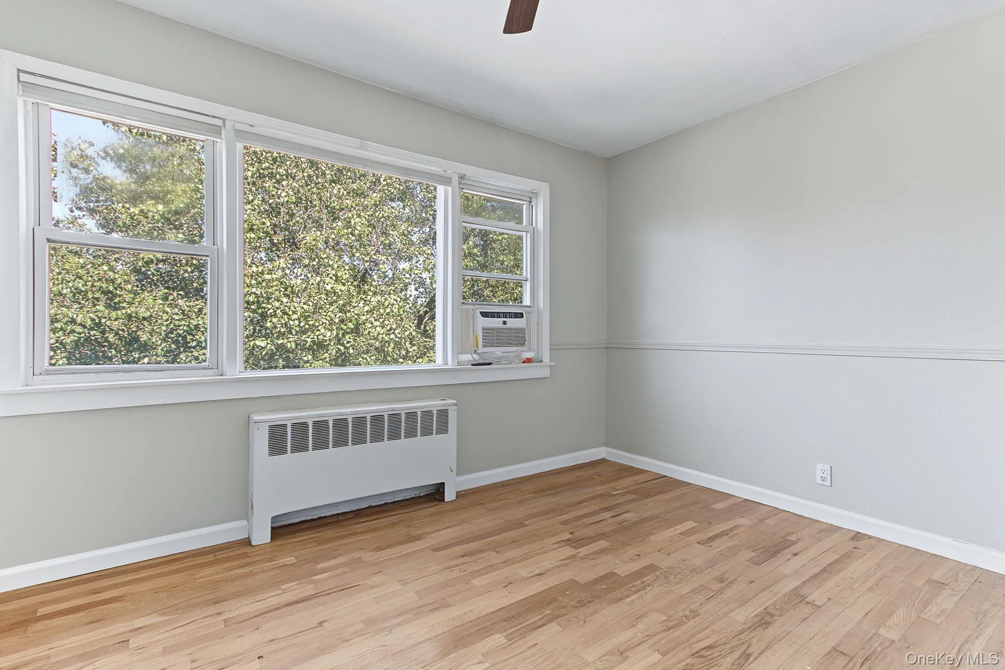 17 Leewood Circle, Eastchester, NY, 2 Bedrooms Bedrooms, 5 Rooms Rooms,1 BathroomBathrooms,Residential,For Rent,Leewood,0,1024767 17 Leewood Circle, Eastchester, NY, 2 Bedrooms Bedrooms, 5 Rooms Rooms,1 BathroomBathrooms,Residential,For Rent,Leewood,0,1024767