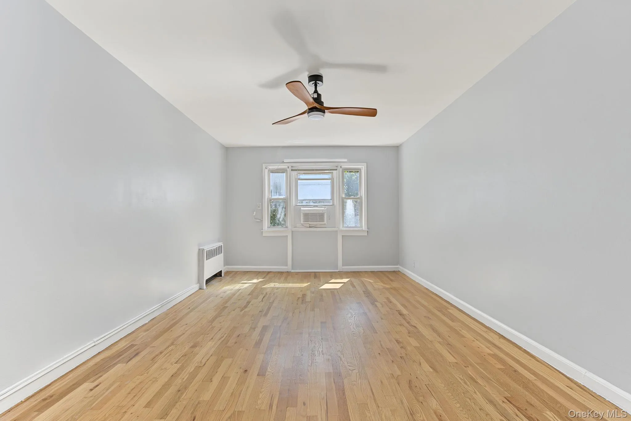 17 Leewood Circle, Eastchester, NY, 2 Bedrooms Bedrooms, 5 Rooms Rooms,1 BathroomBathrooms,Residential,For Rent,Leewood,0,1024767 17 Leewood Circle, Eastchester, NY, 2 Bedrooms Bedrooms, 5 Rooms Rooms,1 BathroomBathrooms,Residential,For Rent,Leewood,0,1024767