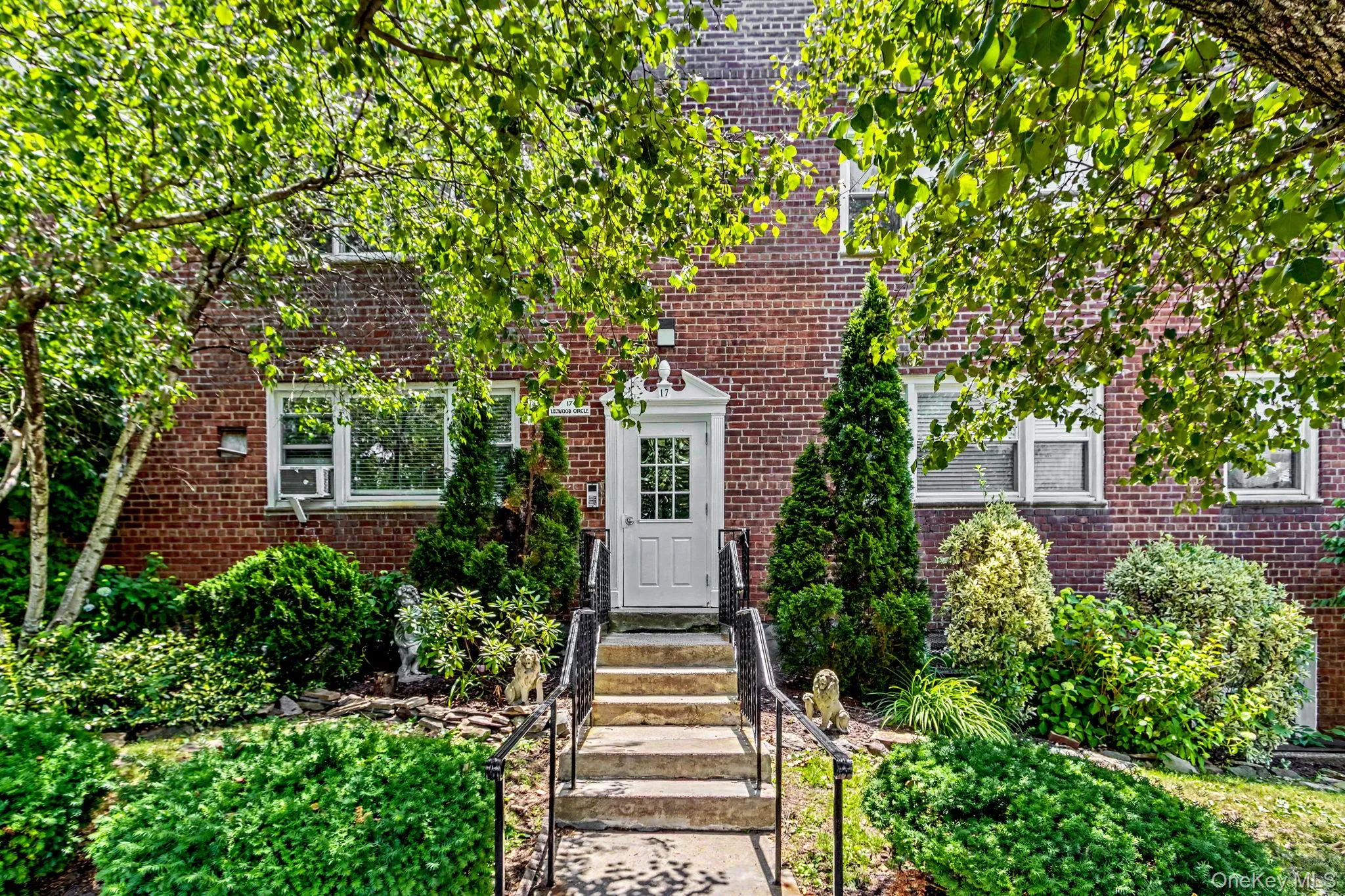 17 Leewood Circle, Eastchester, NY, 2 Bedrooms Bedrooms, 5 Rooms Rooms,1 BathroomBathrooms,Residential,For Rent,Leewood,0,1024767 17 Leewood Circle, Eastchester, NY, 2 Bedrooms Bedrooms, 5 Rooms Rooms,1 BathroomBathrooms,Residential,For Rent,Leewood,0,1024767