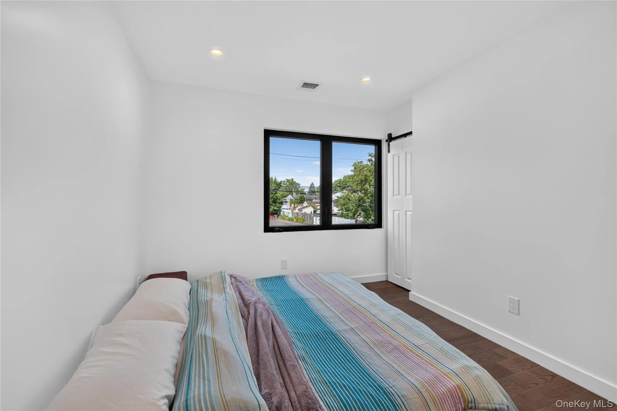 293 Bellmore Road, Hempstead, NY, 6 Bedrooms Bedrooms, 10 Rooms Rooms,4 BathroomsBathrooms,Residential,For Rent,Bellmore,0,1024769 293 Bellmore Road, Hempstead, NY, 6 Bedrooms Bedrooms, 10 Rooms Rooms,4 BathroomsBathrooms,Residential,For Rent,Bellmore,0,1024769