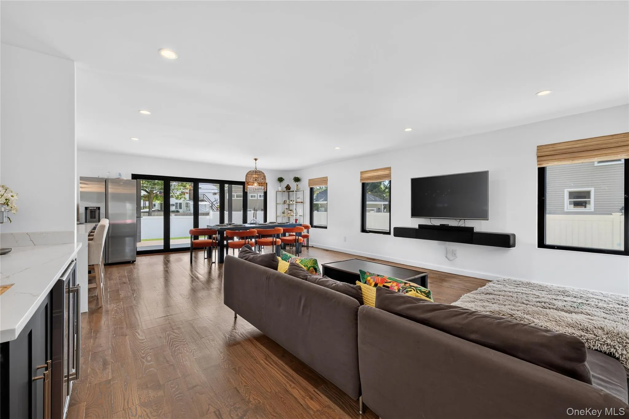 293 Bellmore Road, Hempstead, NY, 6 Bedrooms Bedrooms, 10 Rooms Rooms,4 BathroomsBathrooms,Residential,For Rent,Bellmore,0,1024769 293 Bellmore Road, Hempstead, NY, 6 Bedrooms Bedrooms, 10 Rooms Rooms,4 BathroomsBathrooms,Residential,For Rent,Bellmore,0,1024769