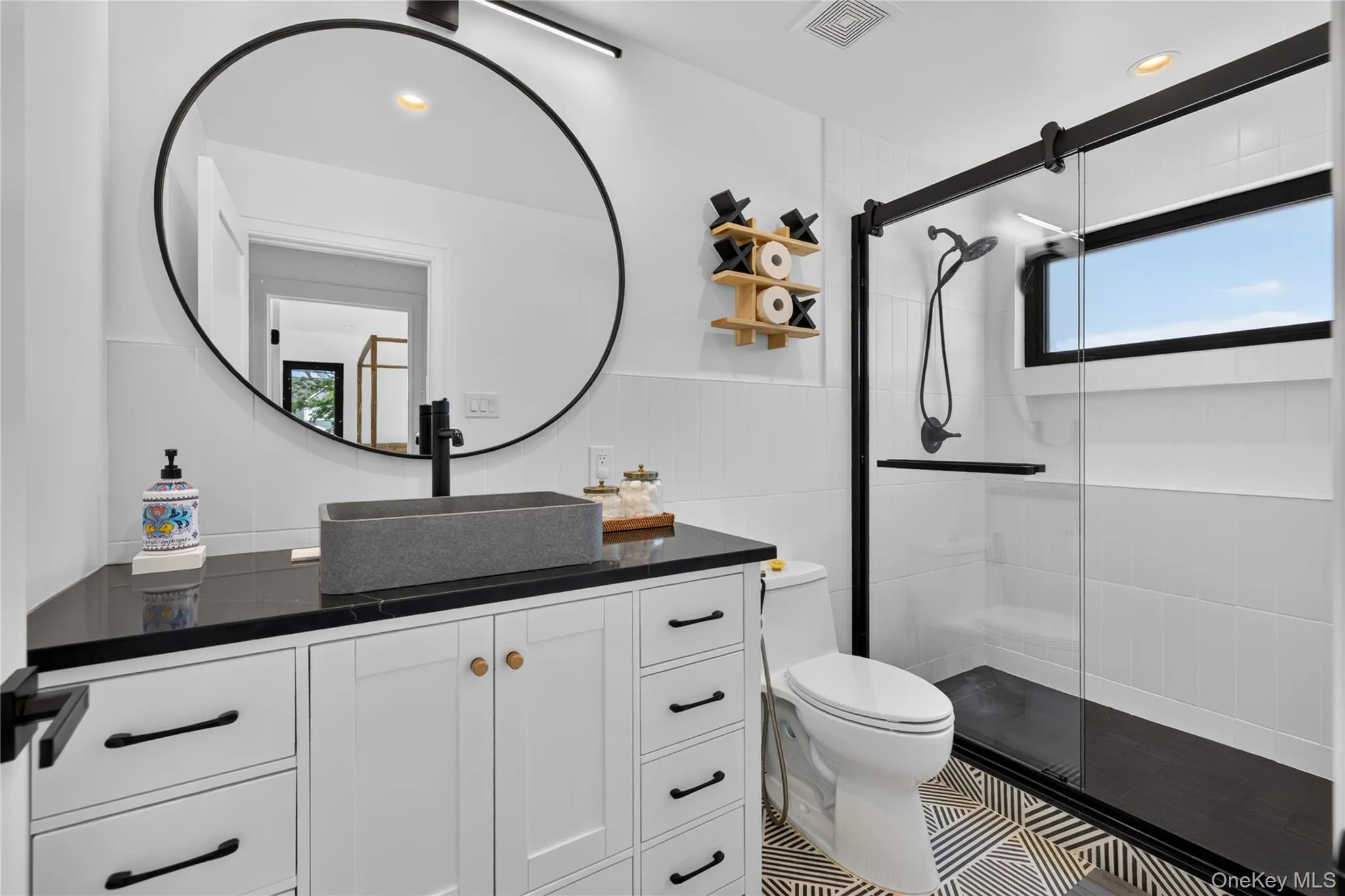 293 Bellmore Road, Hempstead, NY, 6 Bedrooms Bedrooms, 10 Rooms Rooms,4 BathroomsBathrooms,Residential,For Rent,Bellmore,0,1024769 293 Bellmore Road, Hempstead, NY, 6 Bedrooms Bedrooms, 10 Rooms Rooms,4 BathroomsBathrooms,Residential,For Rent,Bellmore,0,1024769