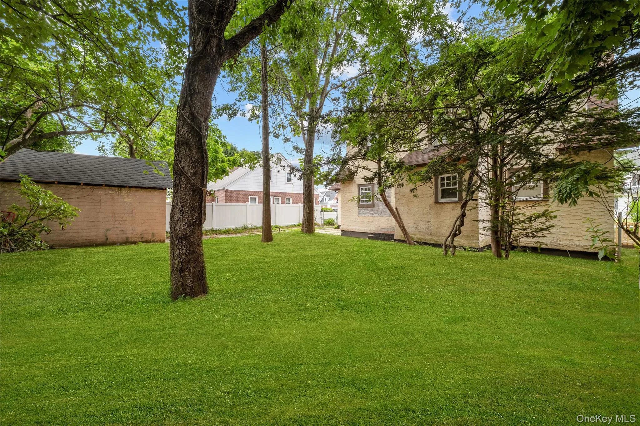 116 Meadowbrook Road, Hempstead, NY, 5 Bedrooms Bedrooms, 8 Rooms Rooms,4 BathroomsBathrooms,Residential,For Rent,Meadowbrook,0,1024772 116 Meadowbrook Road, Hempstead, NY, 5 Bedrooms Bedrooms, 8 Rooms Rooms,4 BathroomsBathrooms,Residential,For Rent,Meadowbrook,0,1024772
