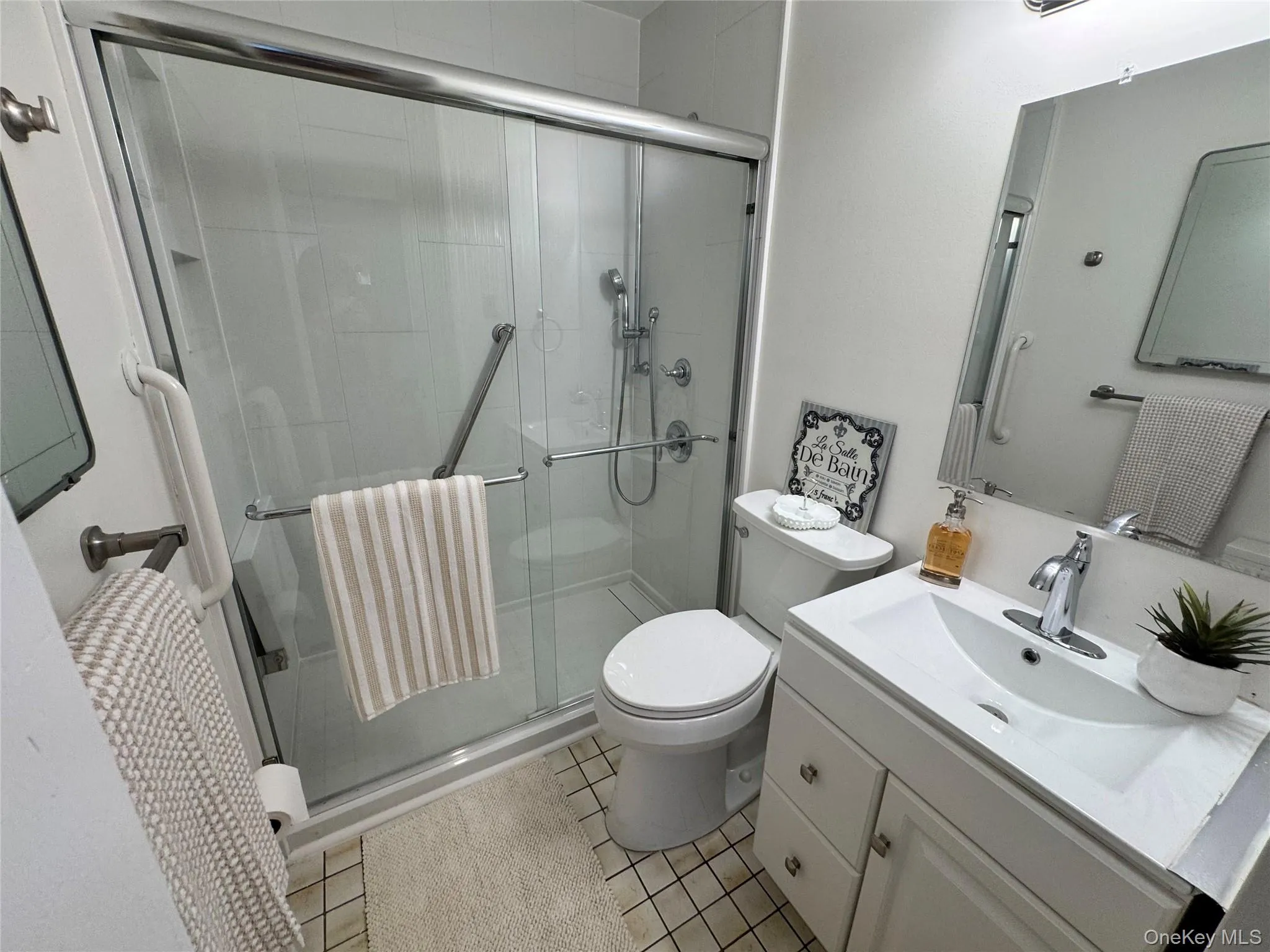 41 Mohawk Drive, Babylon, NY, 3 Bedrooms Bedrooms, 8 Rooms Rooms,2 BathroomsBathrooms,Residential,For Rent,Mohawk,0,1024775 41 Mohawk Drive, Babylon, NY, 3 Bedrooms Bedrooms, 8 Rooms Rooms,2 BathroomsBathrooms,Residential,For Rent,Mohawk,0,1024775