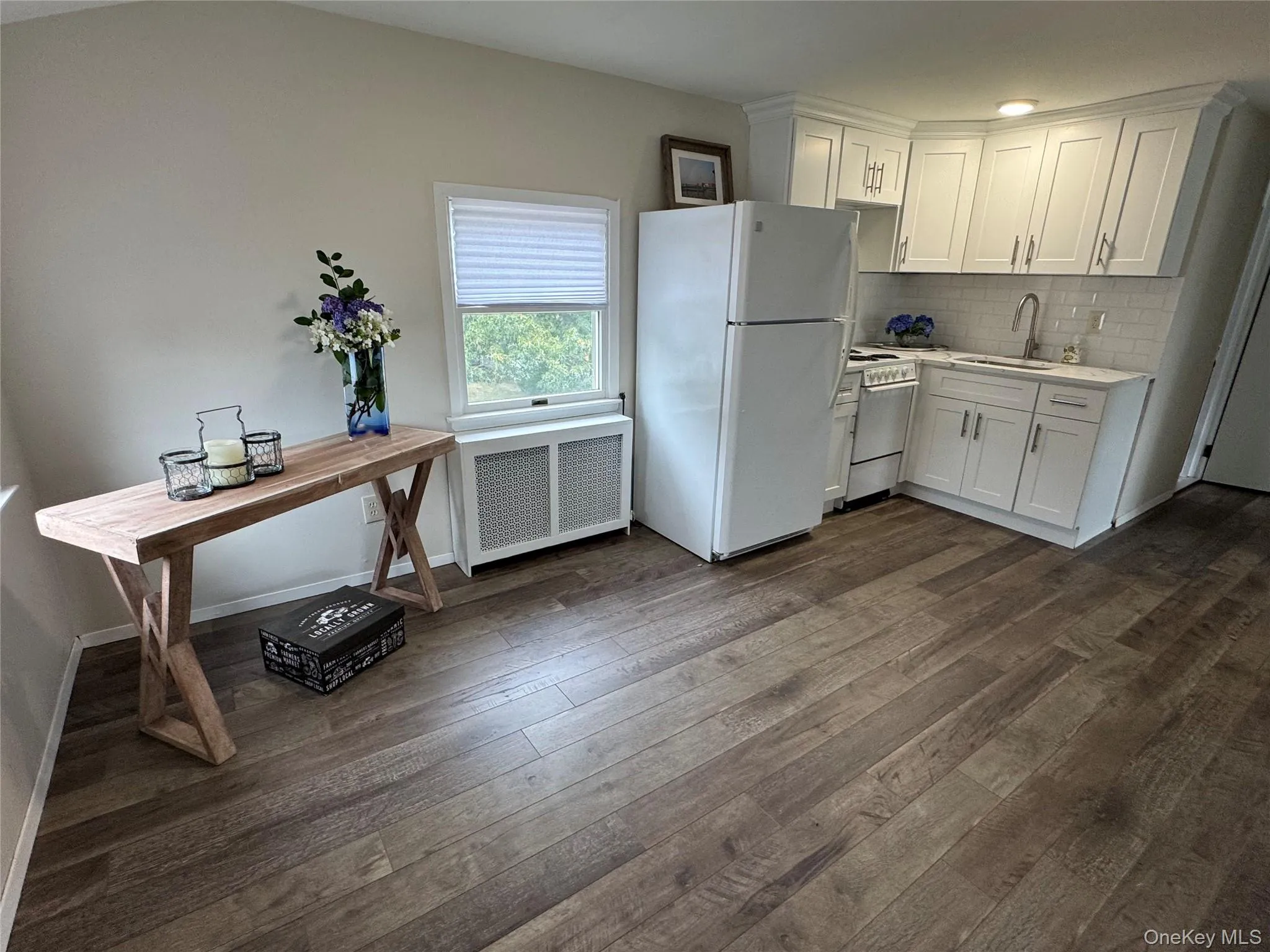 41 Mohawk Drive, Babylon, NY, 3 Bedrooms Bedrooms, 8 Rooms Rooms,2 BathroomsBathrooms,Residential,For Rent,Mohawk,0,1024775 41 Mohawk Drive, Babylon, NY, 3 Bedrooms Bedrooms, 8 Rooms Rooms,2 BathroomsBathrooms,Residential,For Rent,Mohawk,0,1024775
