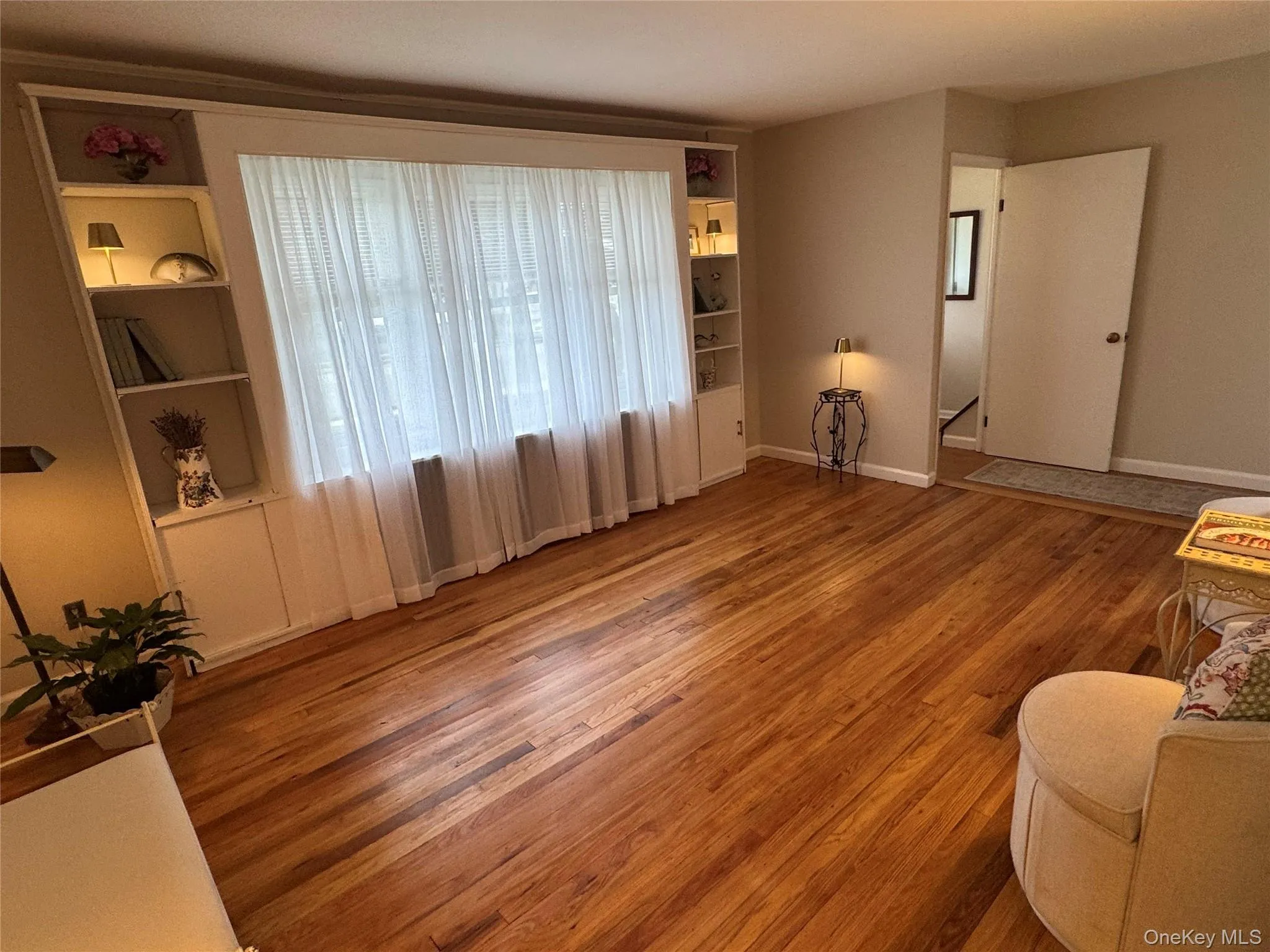 41 Mohawk Drive, Babylon, NY, 3 Bedrooms Bedrooms, 8 Rooms Rooms,2 BathroomsBathrooms,Residential,For Rent,Mohawk,0,1024775 41 Mohawk Drive, Babylon, NY, 3 Bedrooms Bedrooms, 8 Rooms Rooms,2 BathroomsBathrooms,Residential,For Rent,Mohawk,0,1024775